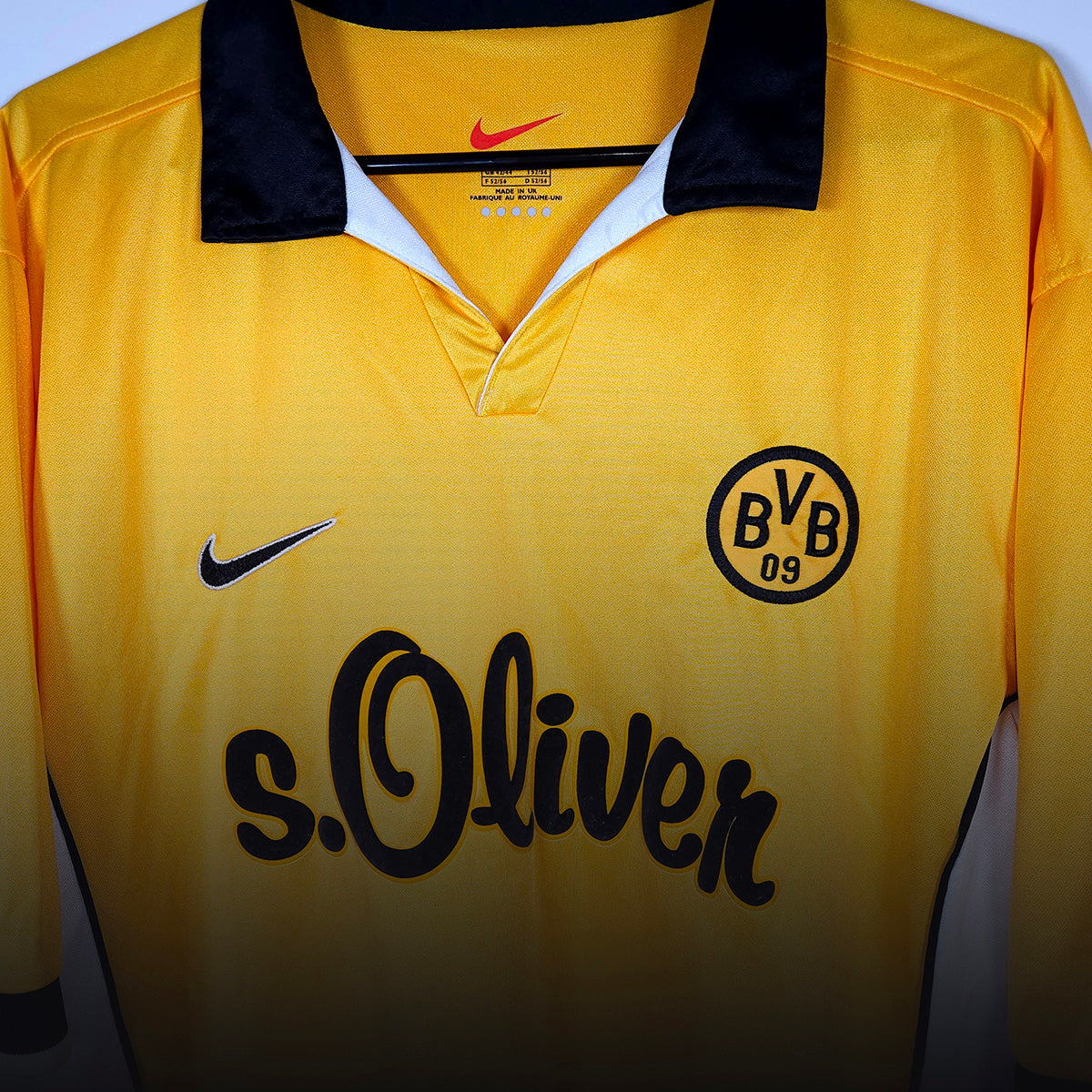 Borussia Dortmund home football shirt from the 1998–2000 seasons