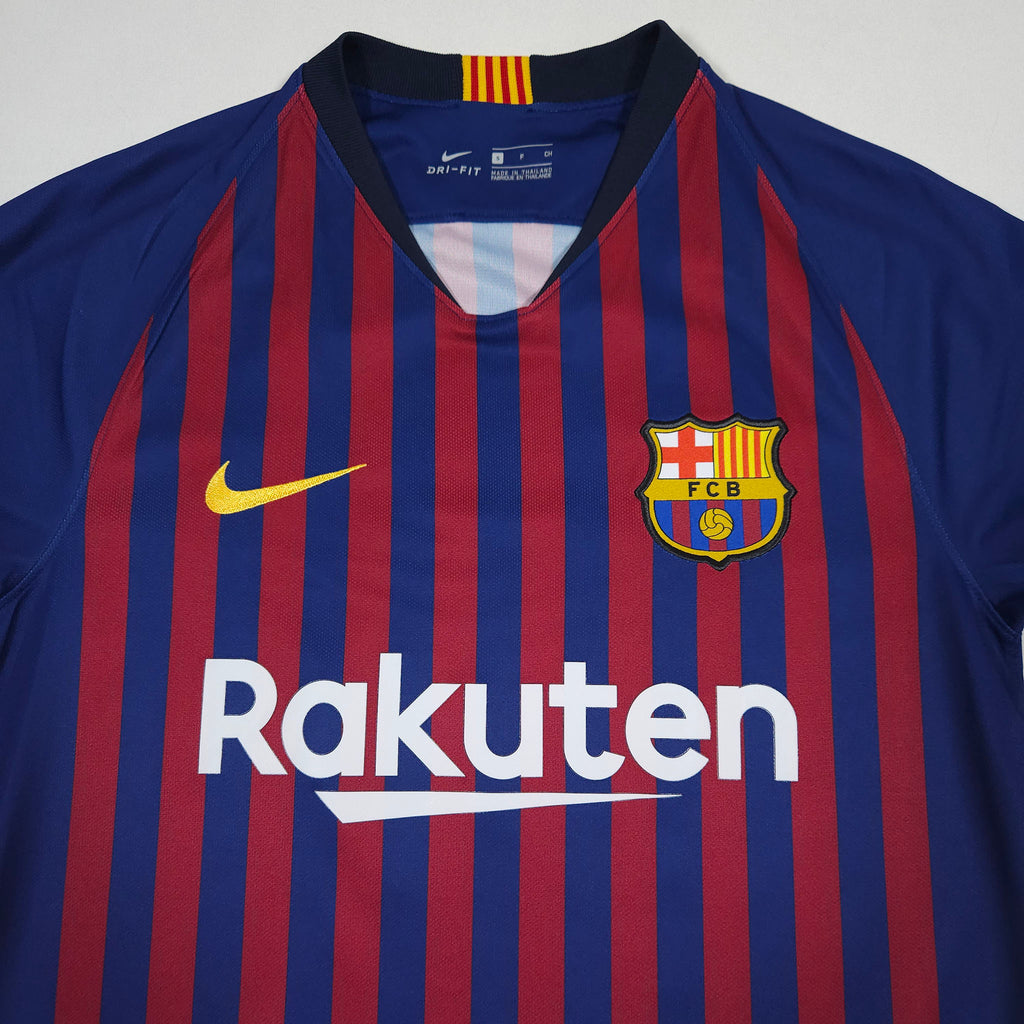 Barcelona Home Shirt 2018-19 – Messi #10 detailed view 1
