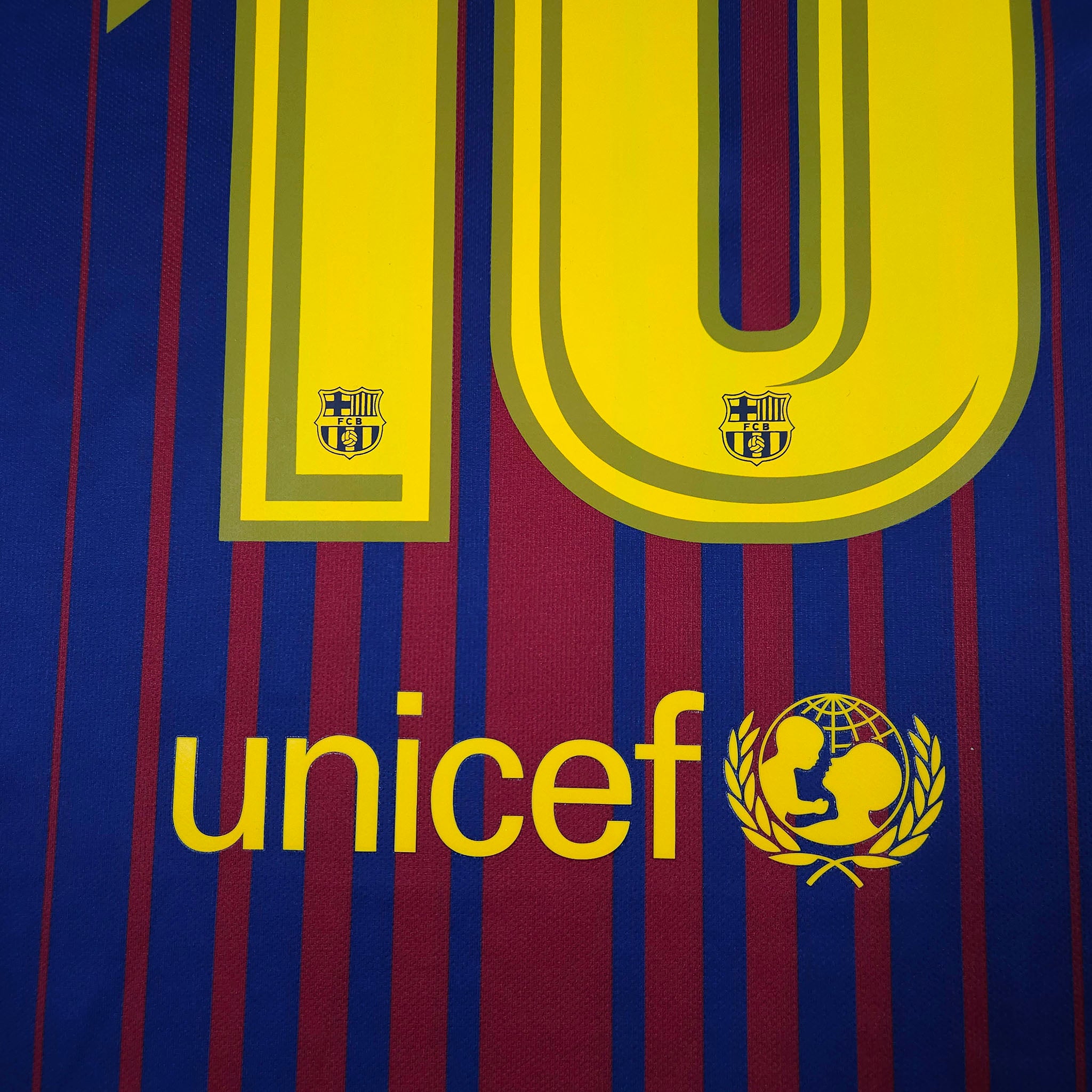 Barcelona Home Shirt 2017-18 – Messi #10 detailed view 10