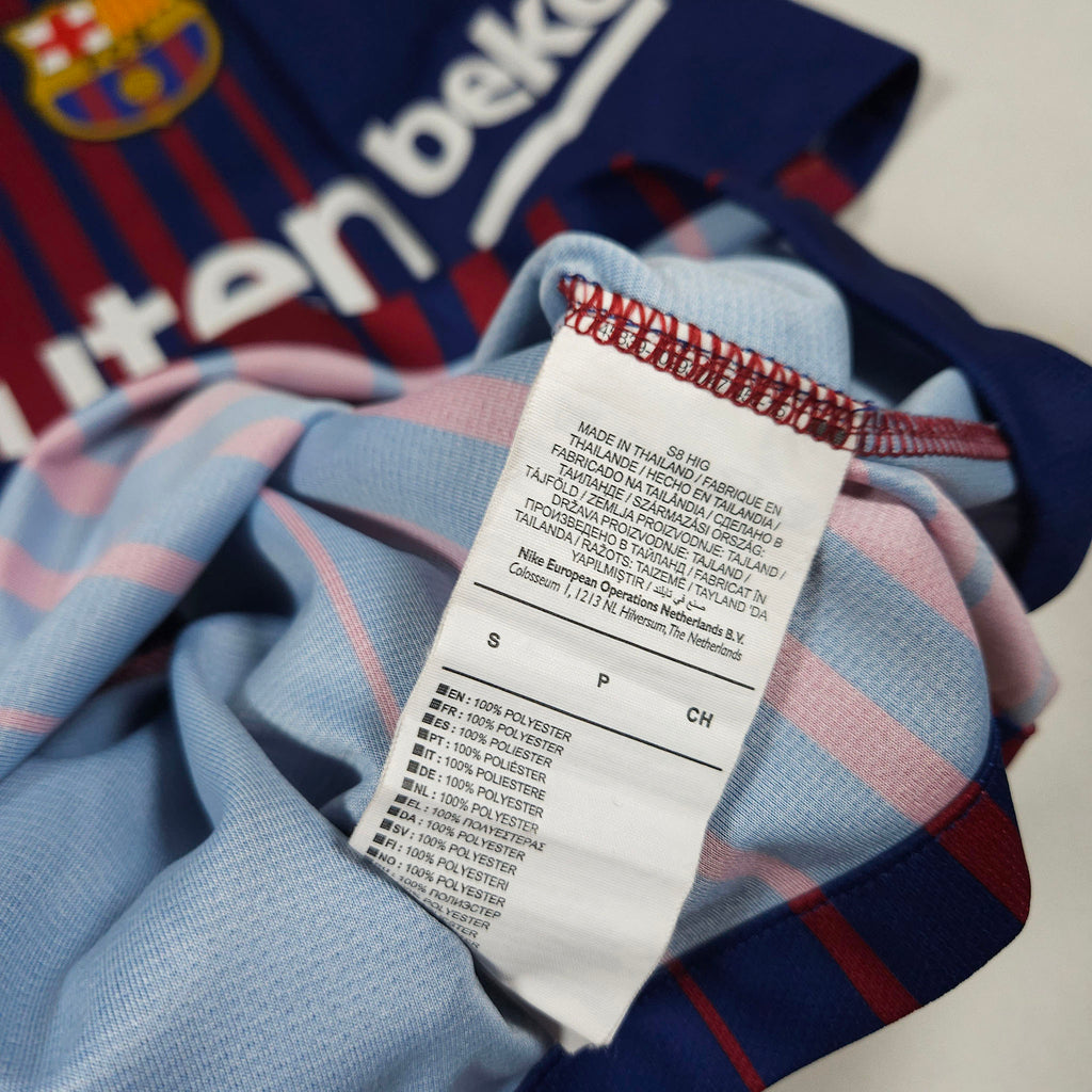 Barcelona Home Shirt 2017-18 – Messi #10 detailed view 12