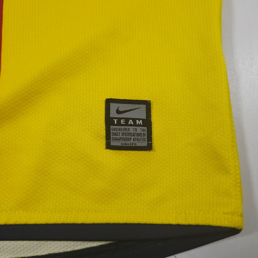 Barcelona Away Shirt 2008-09 – Messi #10 detailed view 4