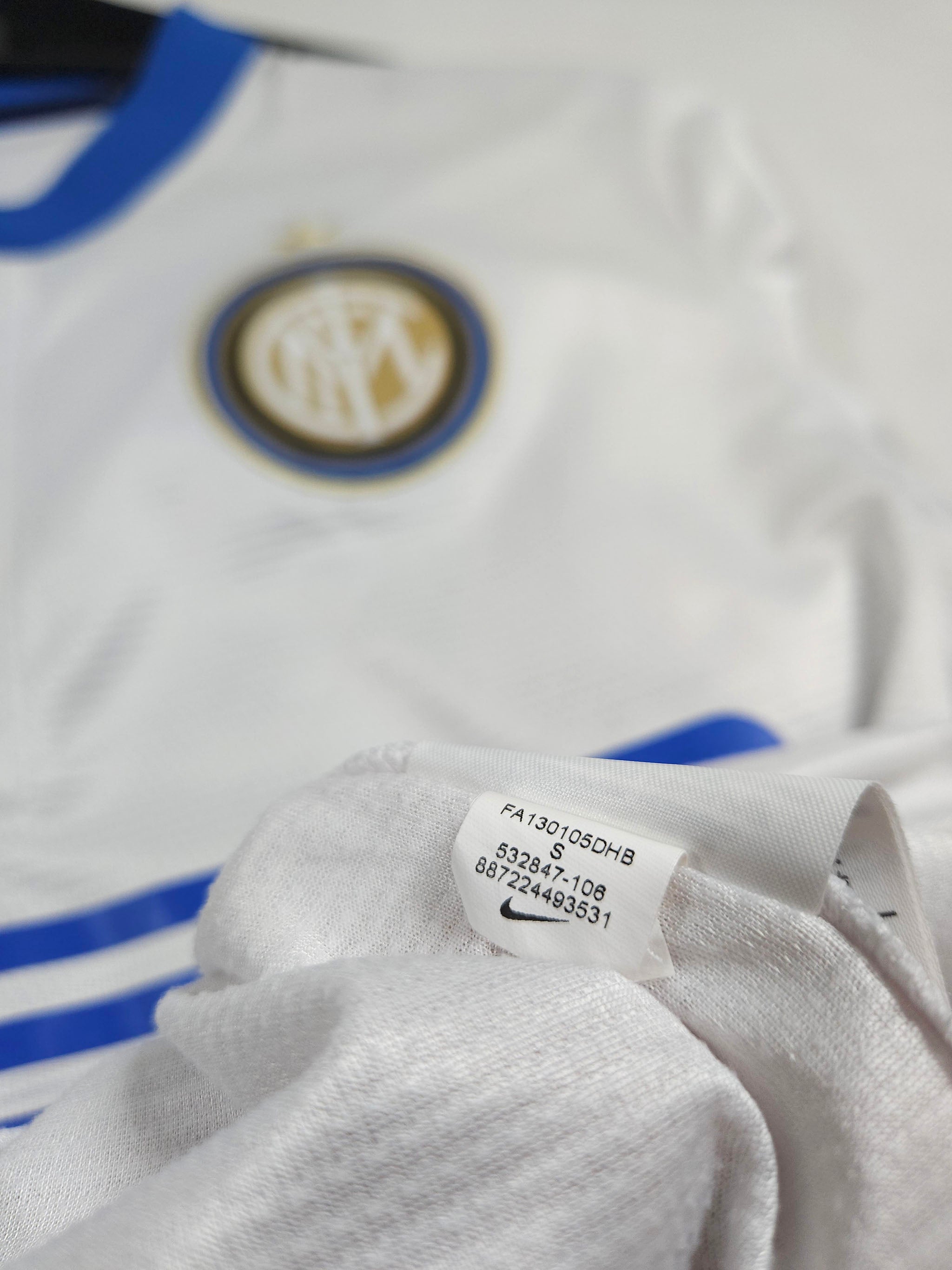 Inter Milan Away Shirt 2013-14 detailed view 8
