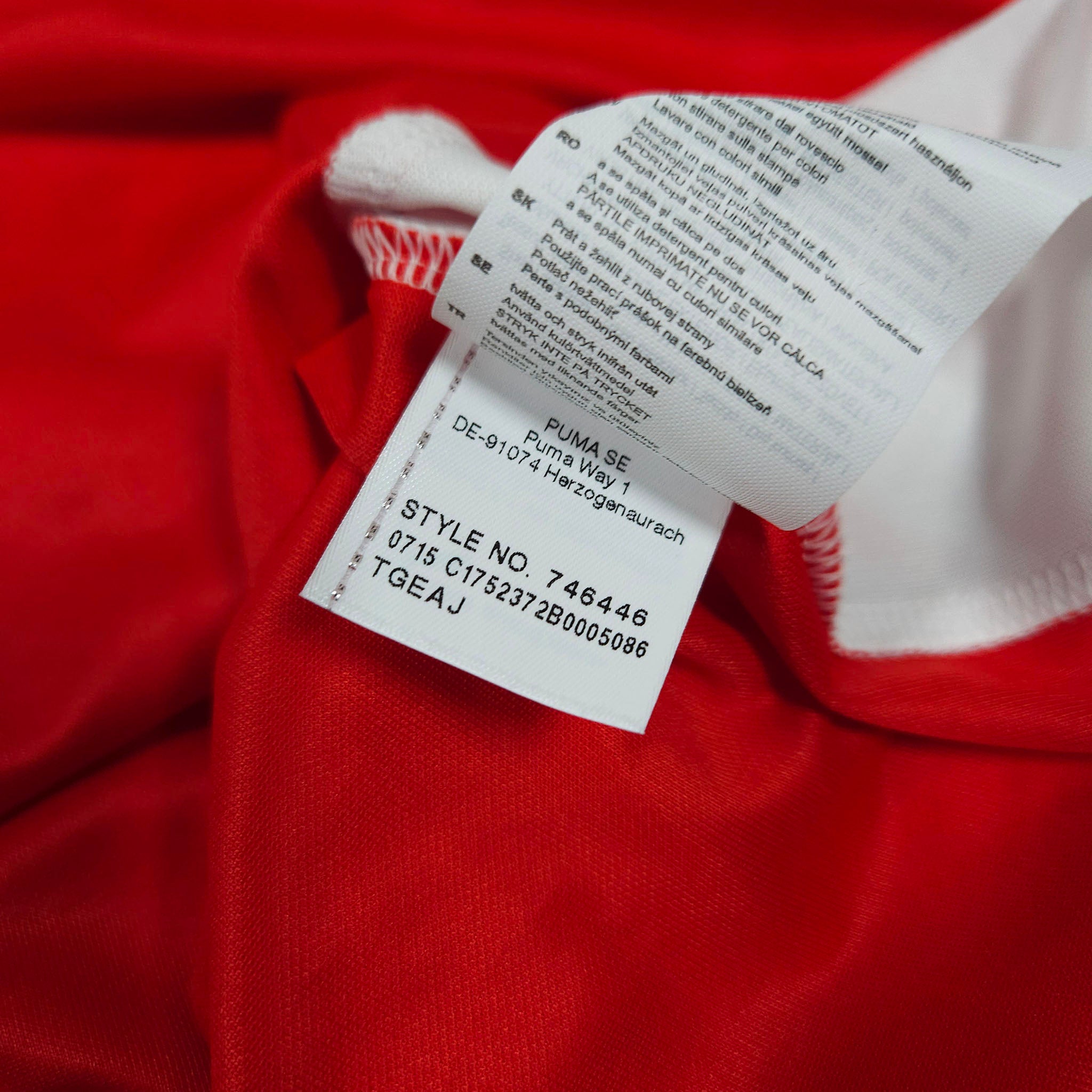 Arsenal Home Shirt 2014-15 detailed view 8