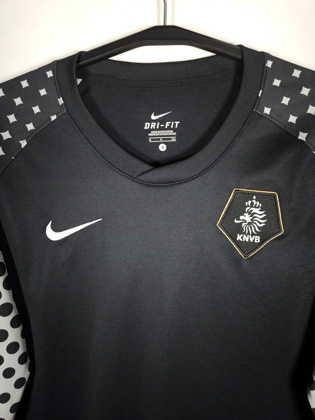 2010 Netherlands Longsleeve Authentic GK Shirt