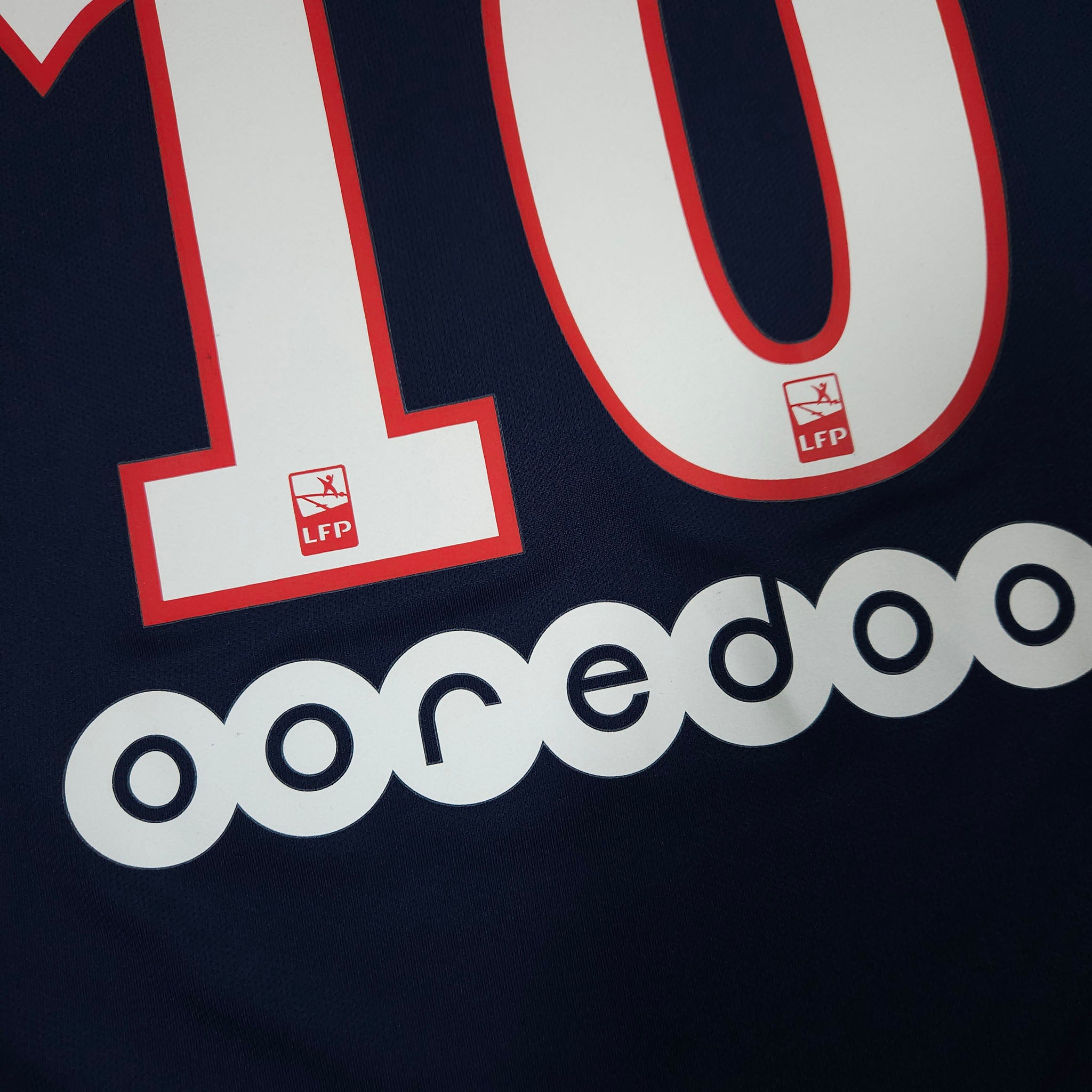 Paris Saint-Germain Home Shirt 2017-18 – Neymar Jr. #10 detailed view 8