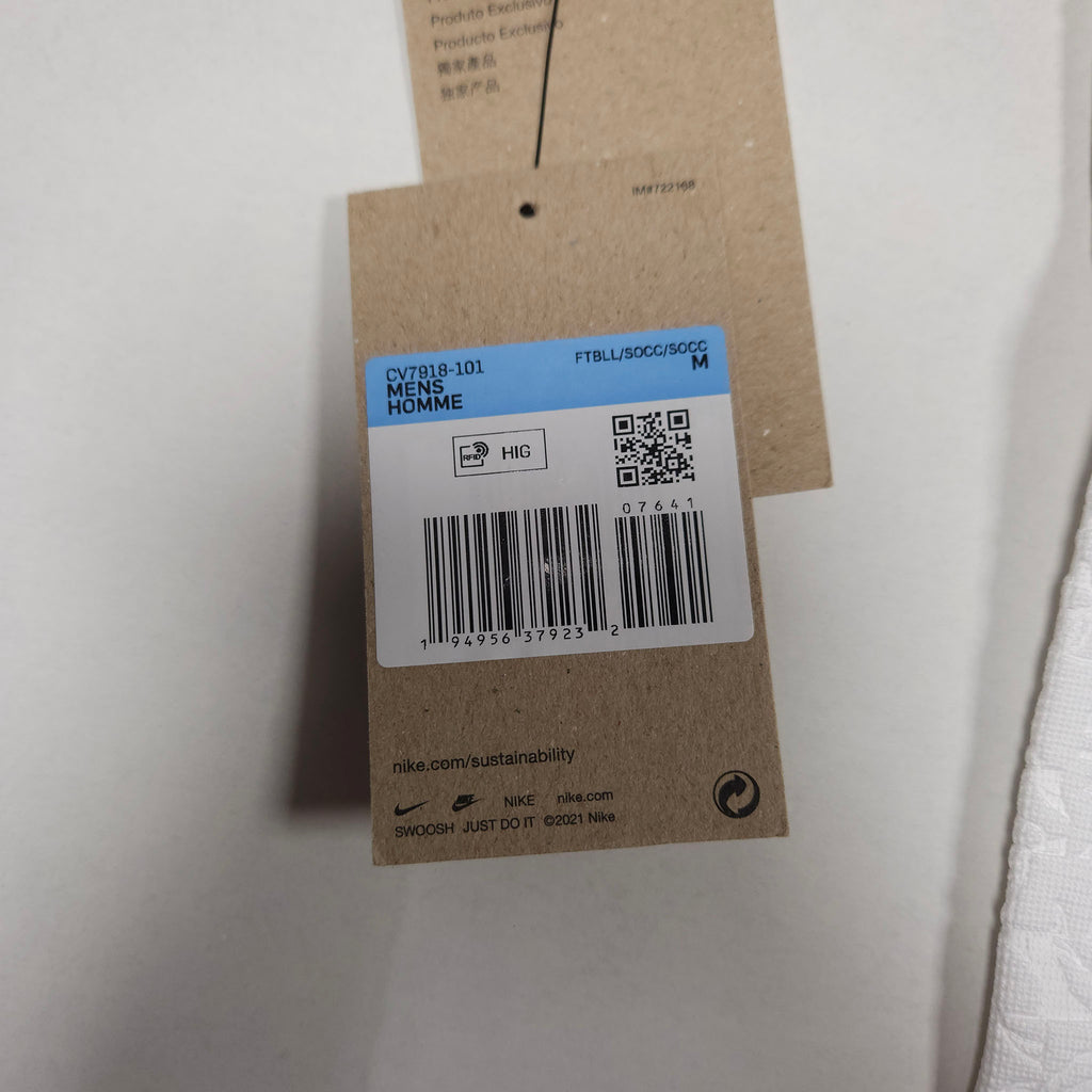 Tottenham Home Shirt 2021-22 – Son #7 detailed view 6