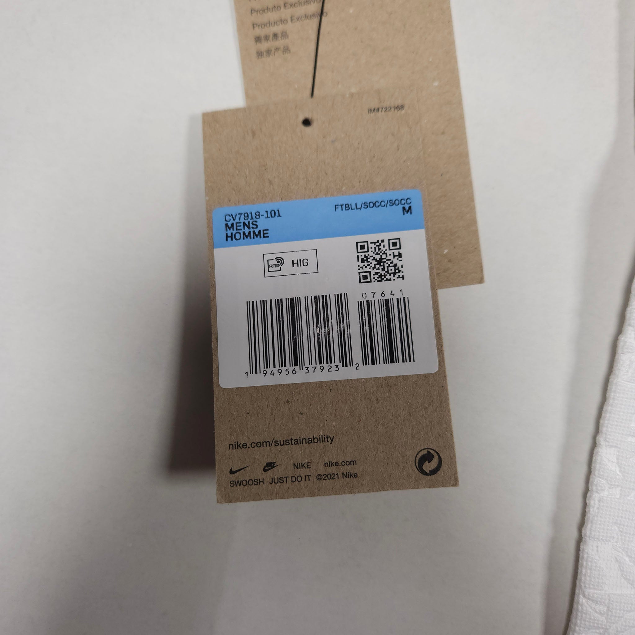 Tottenham Home Shirt 2021-22 – Son #7 detailed view 6