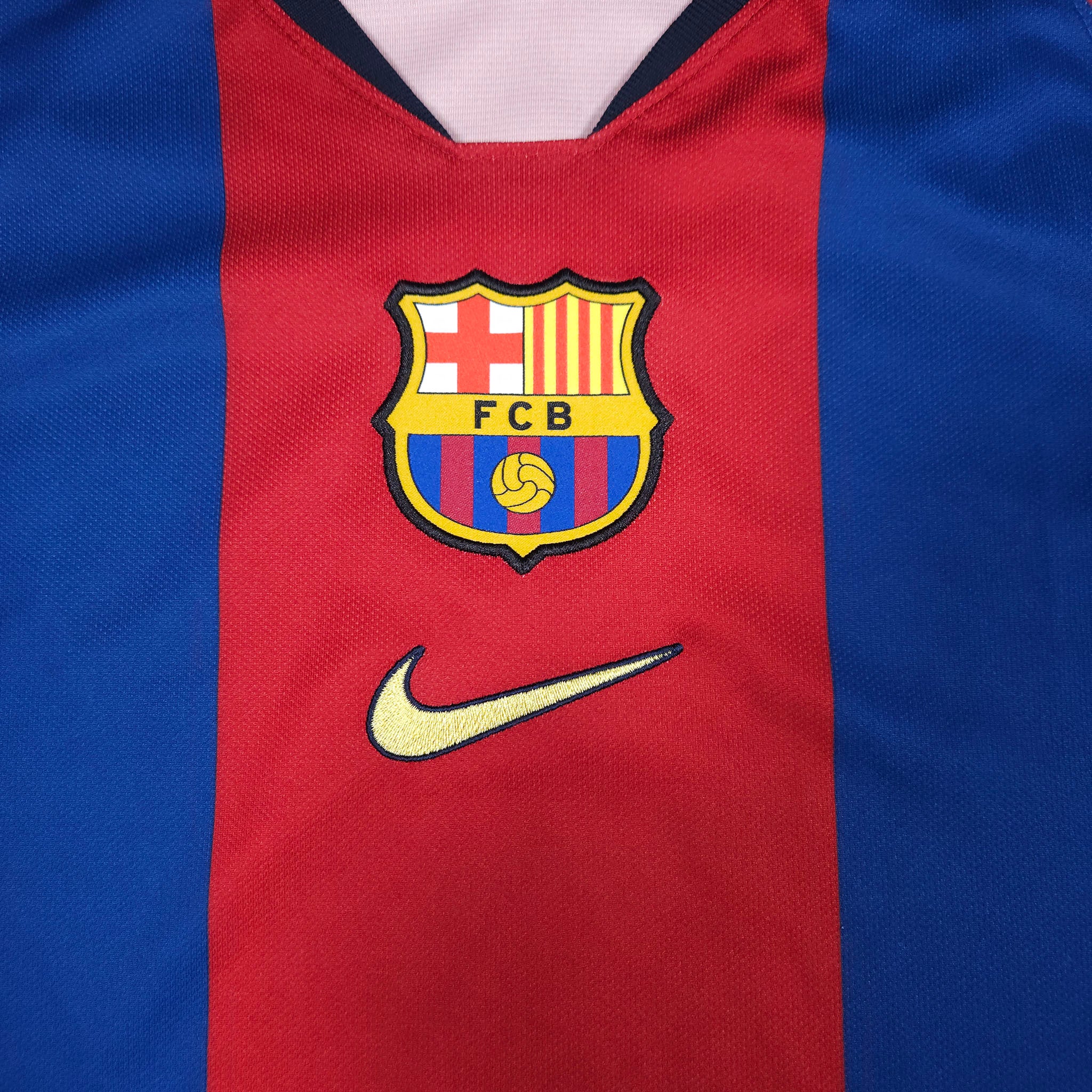 Barcelona Home Shirt 2019 detailed view 2