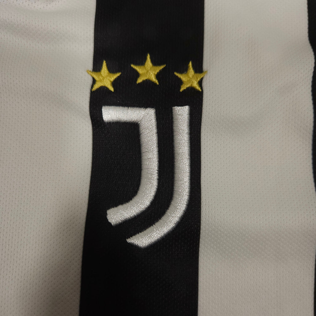 Juventus Home Shirt 2021-22 detailed view 2