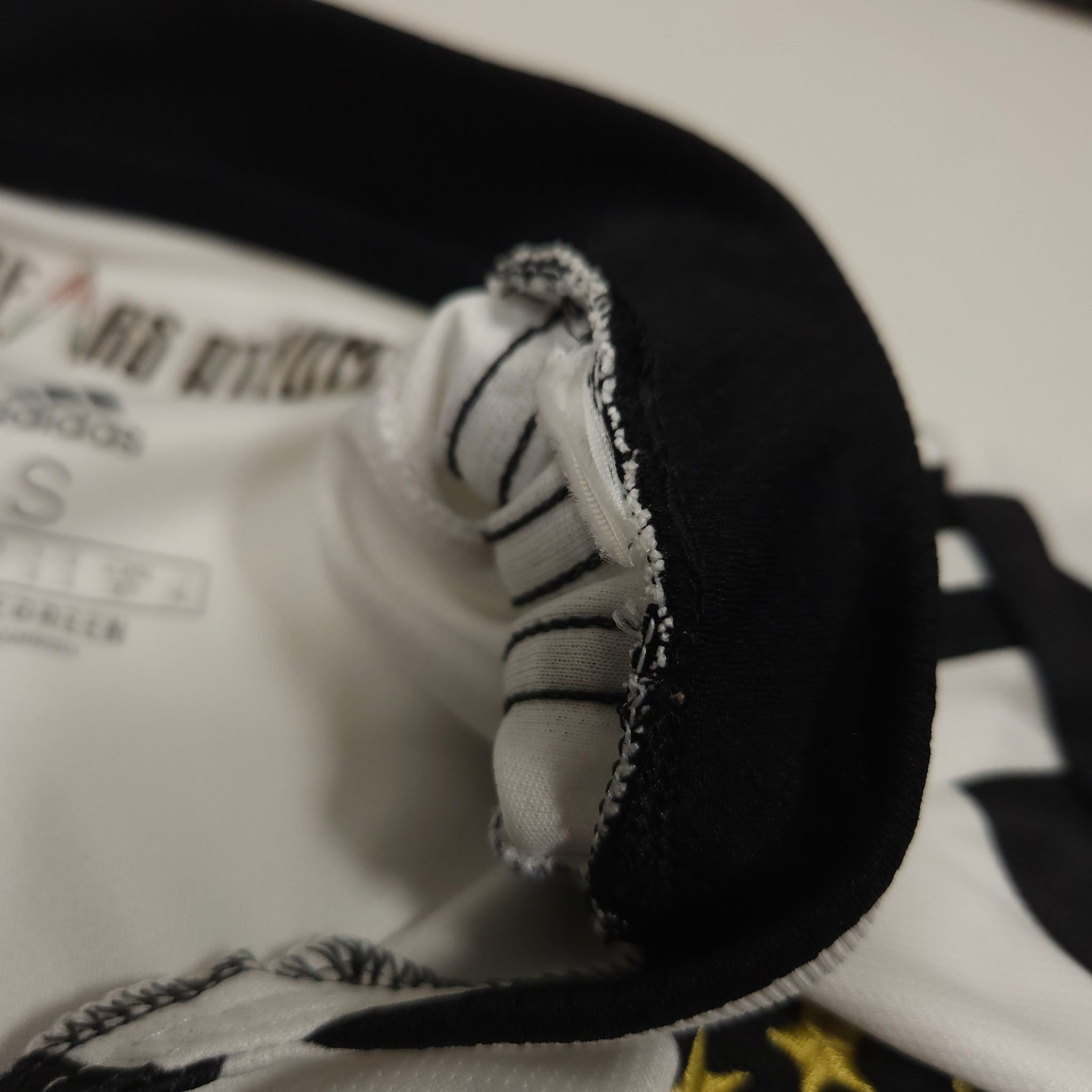 Juventus Home Shirt 2021-22 detailed view 6