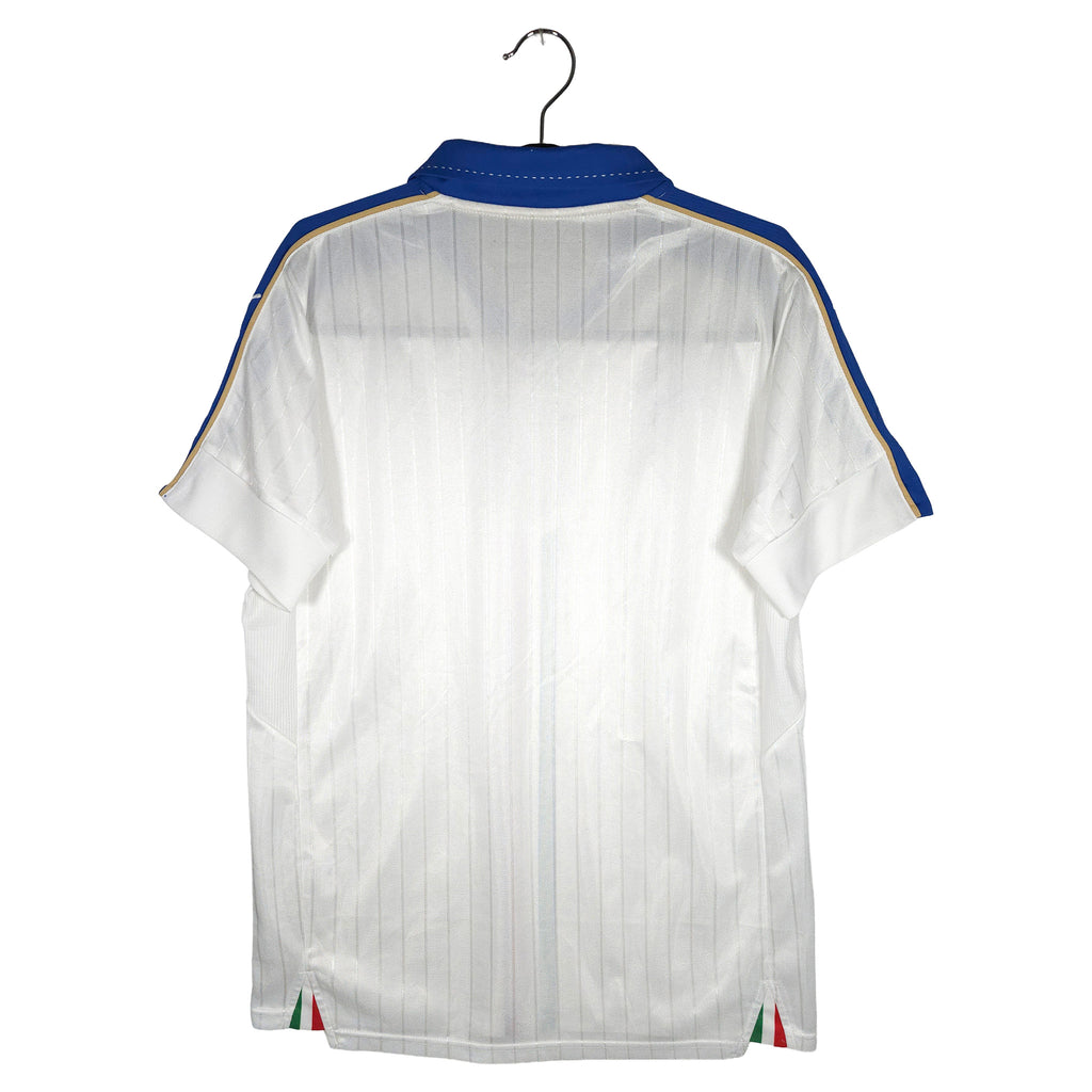2015-16 Italy Away Shirt