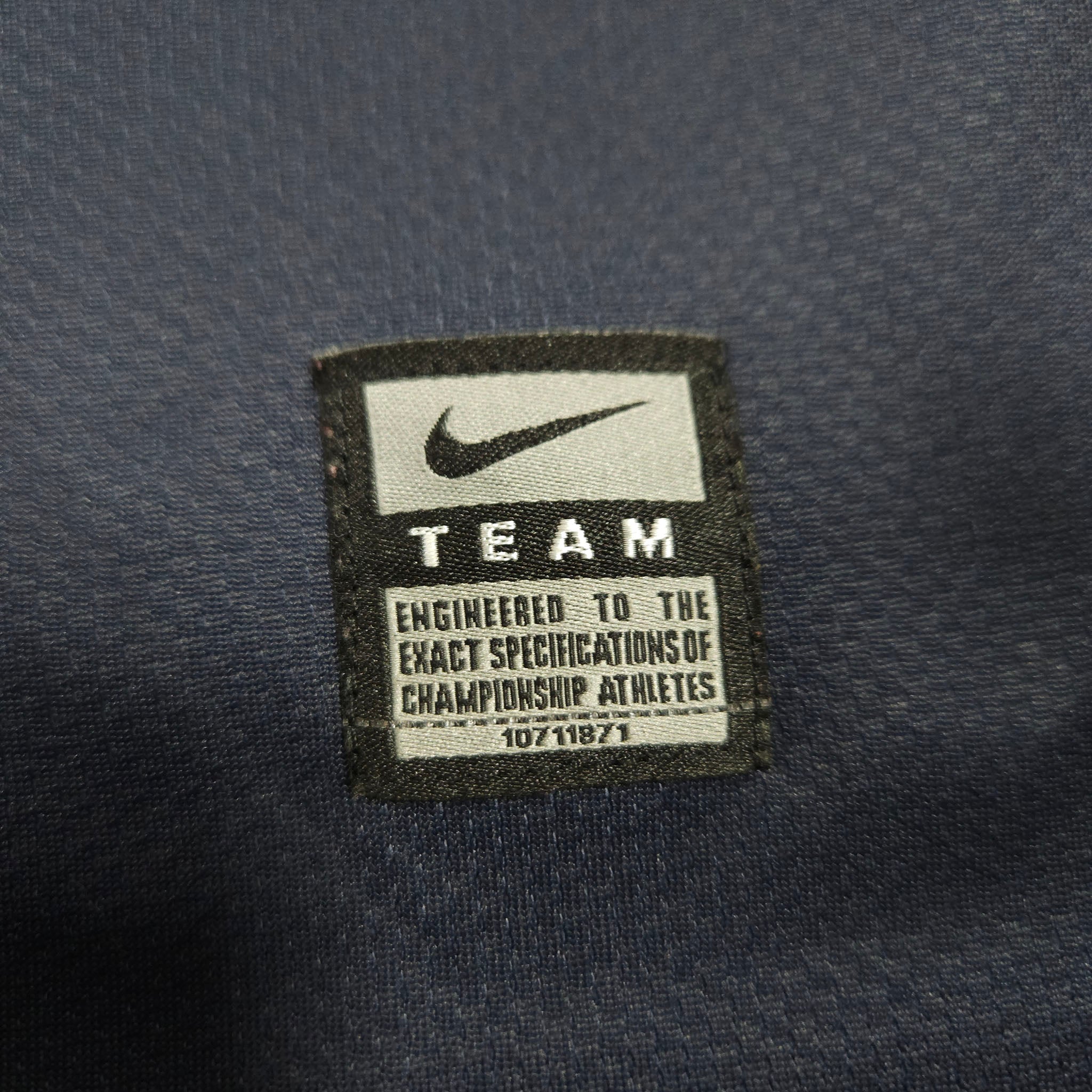 Paris Saint-Germain Home Shirt 2009-10 detailed view 7