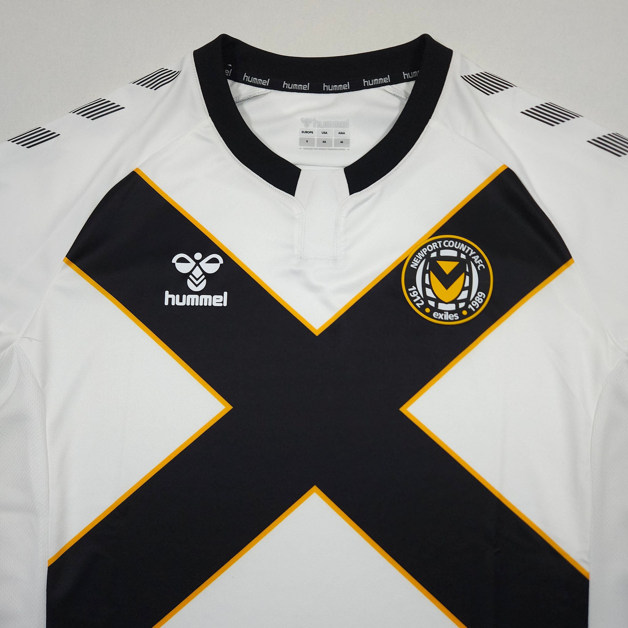 Newport County Away Shirt 2020-21 detailed view 1