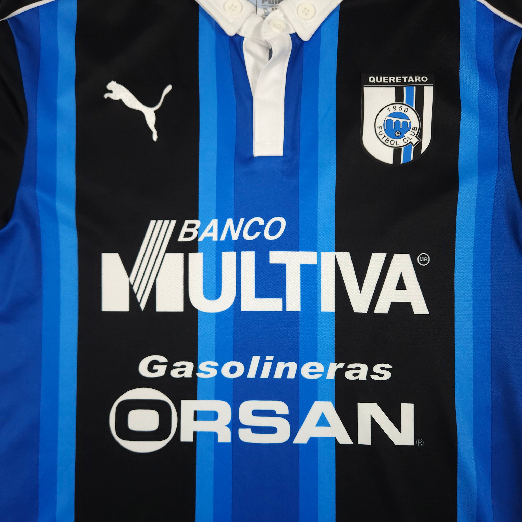 Queretaro Home Shirt 2016-17 detailed view 1