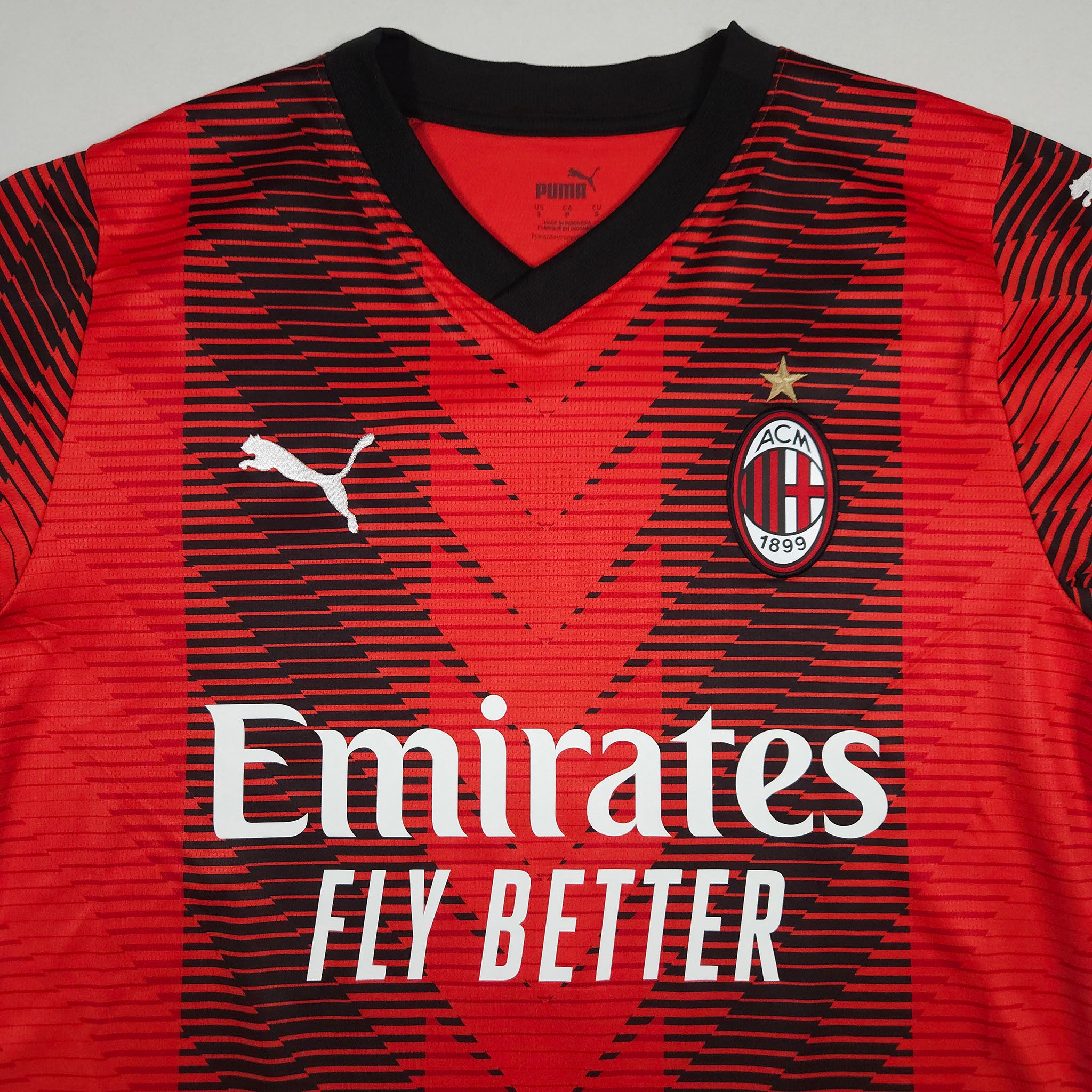 AC Milan Home Shirt 2023-24 – Giroud #9 detailed view 8