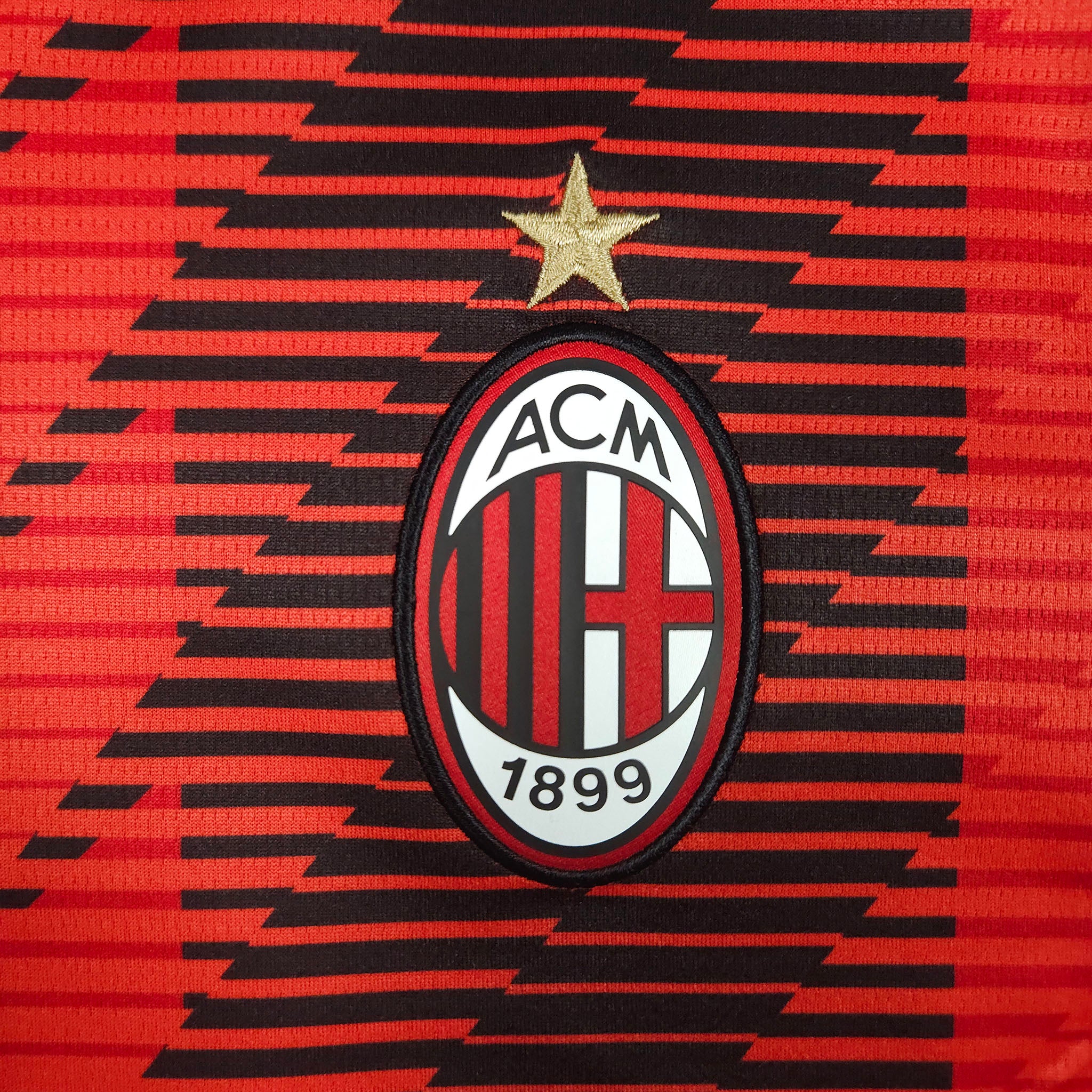 AC Milan Home Shirt 2023-24 – Giroud #9 detailed view 10