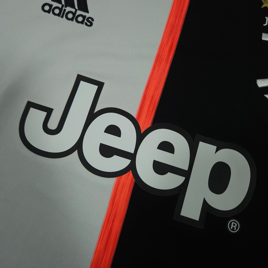 Juventus Home Shirt 2019-20 detailed view 2
