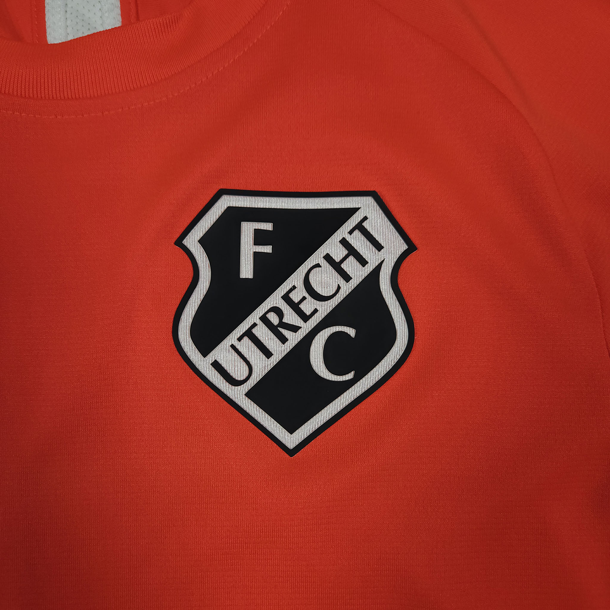 FC Utrecht Training Shirt 2019-20 detailed view 1