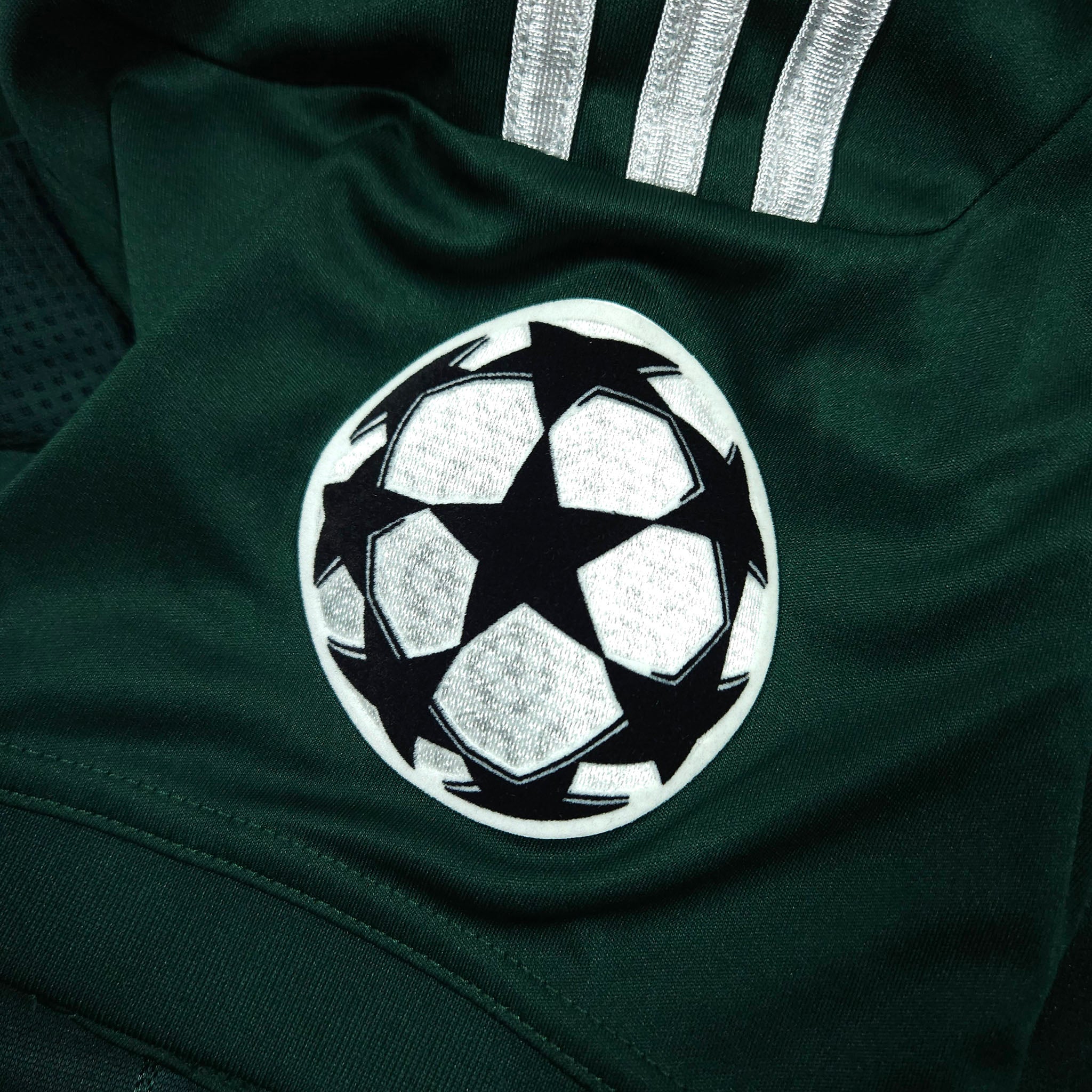 Real Madrid Third Shirt 2012-13 detailed view 6