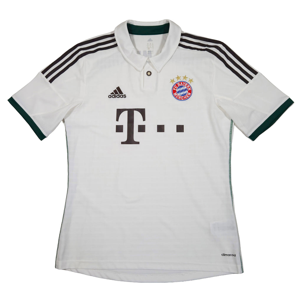 Bayern Munich Away Shirt 2013-14 front view