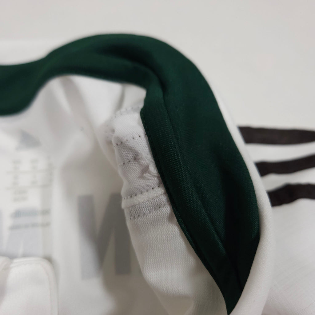 Bayern Munich Away Shirt 2013-14 detailed view 9