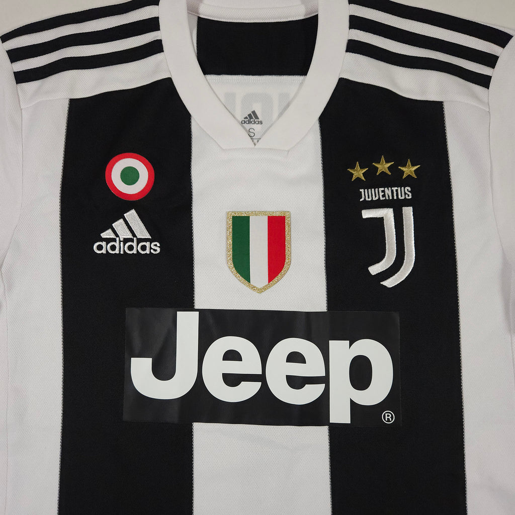Juventus Home Shirt 2018-19 – Ronaldo #7 detailed view 1