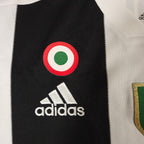 Juventus Home Shirt 2018-19 – Ronaldo #7 detailed view 4