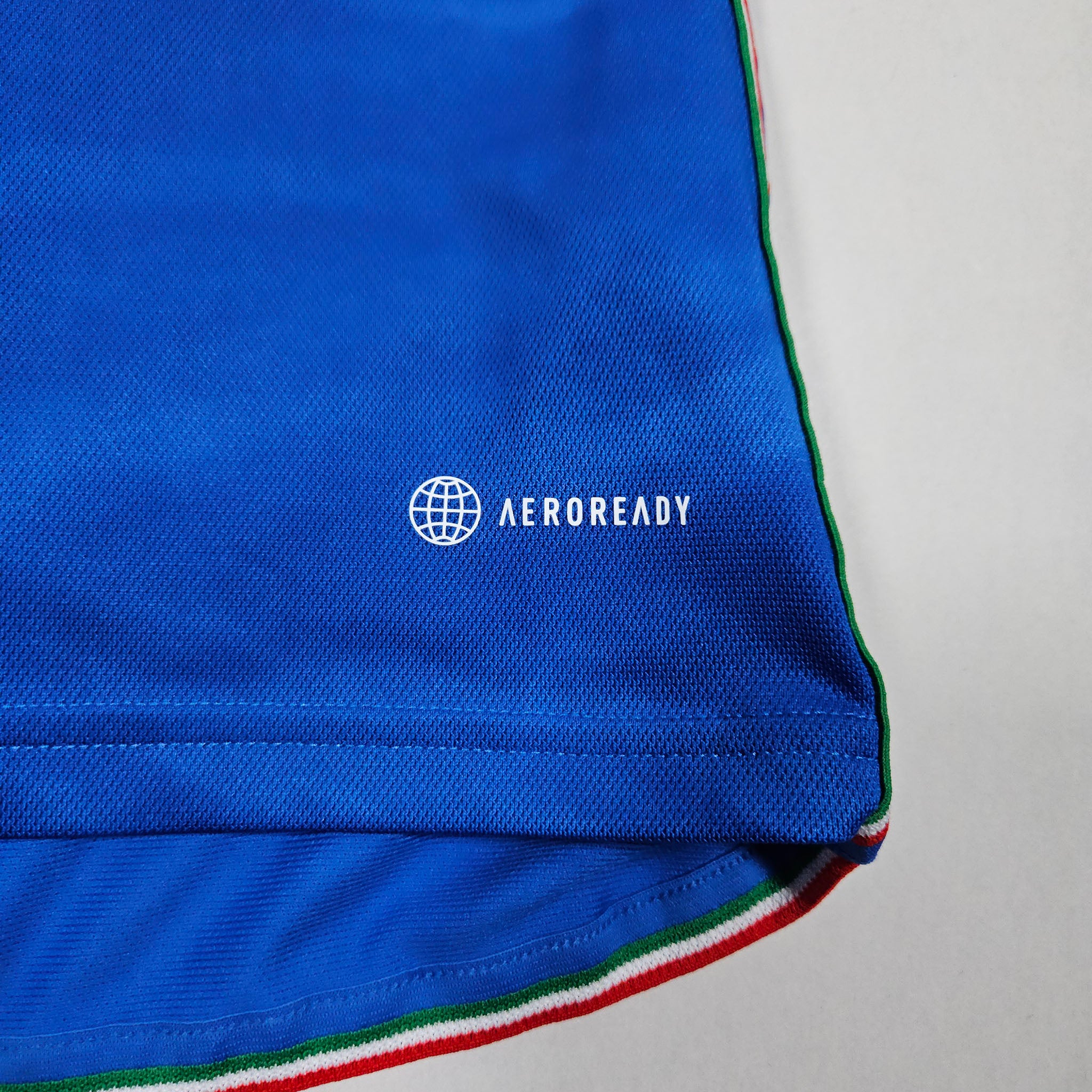 Italy Home Shirt 2023 detailed view 4