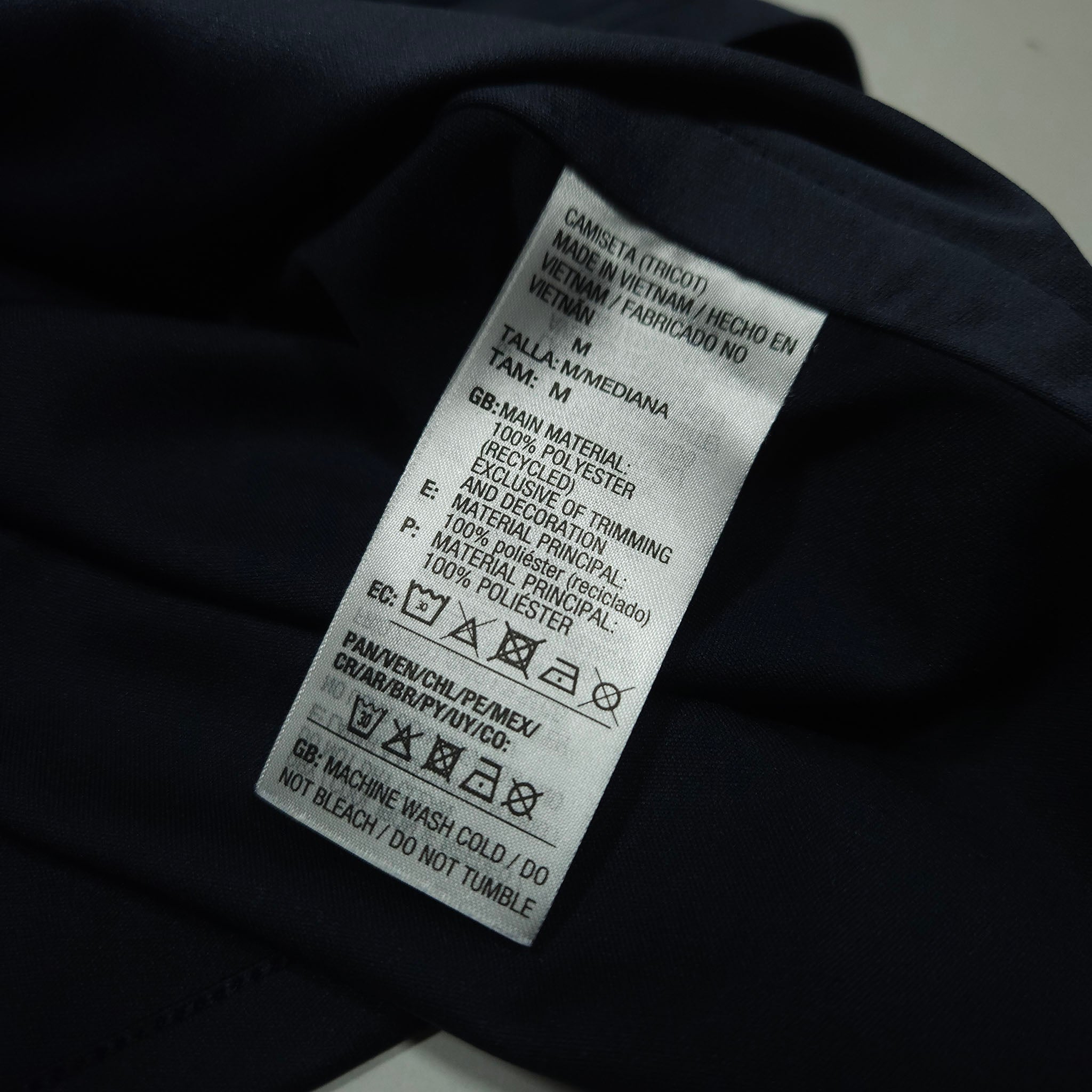 Real Madrid Away Shirt 2023-24 detailed view 8