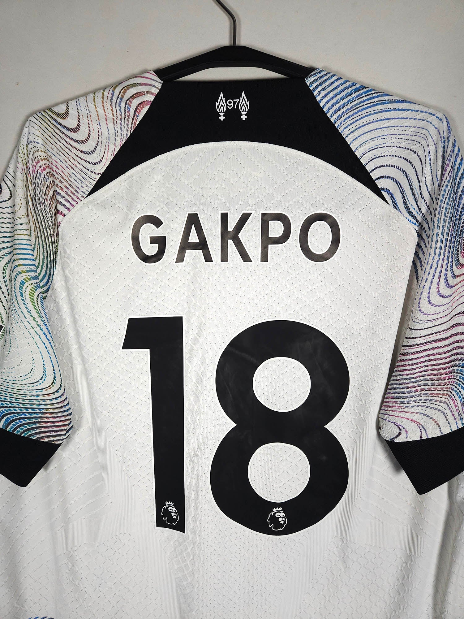 2022-23 Liverpool Authentic Away Shirt Gakpo #18