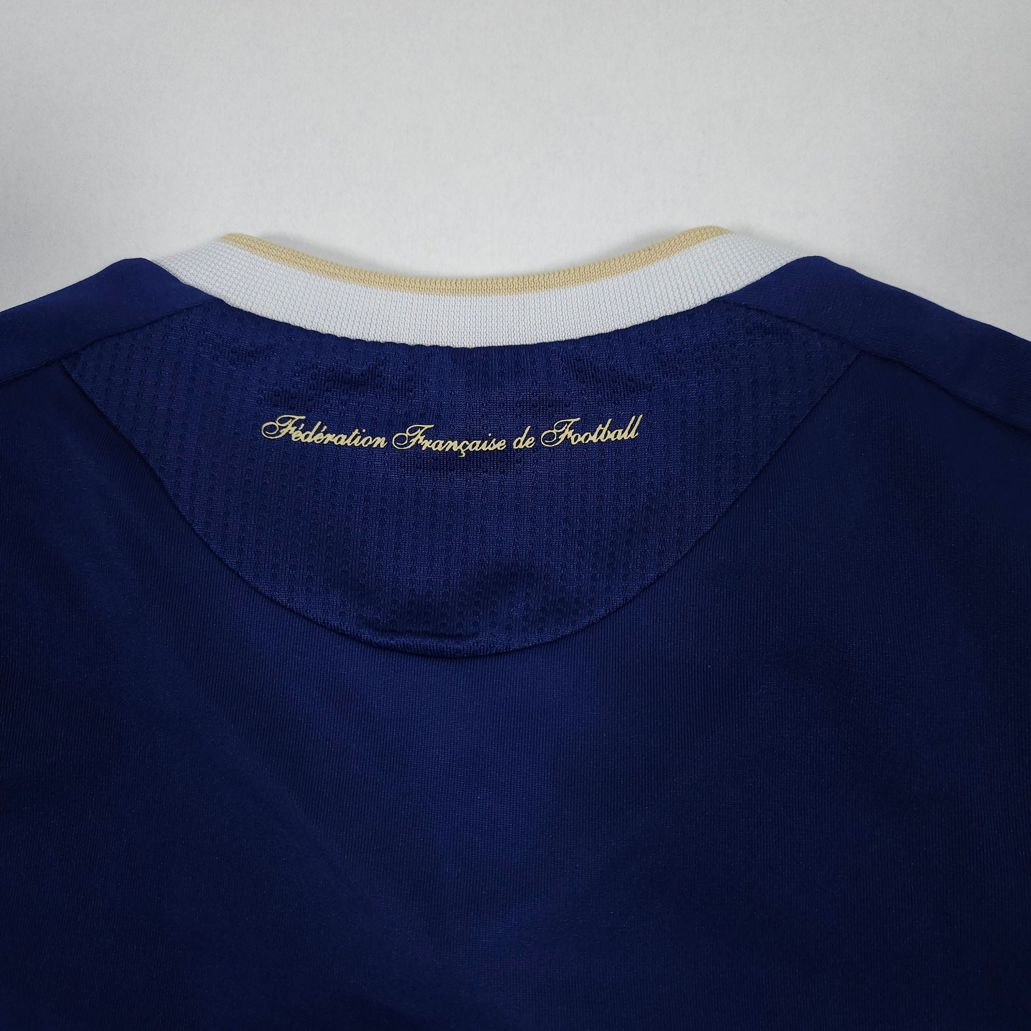 France Home Shirt 2009-10 detailed view 6