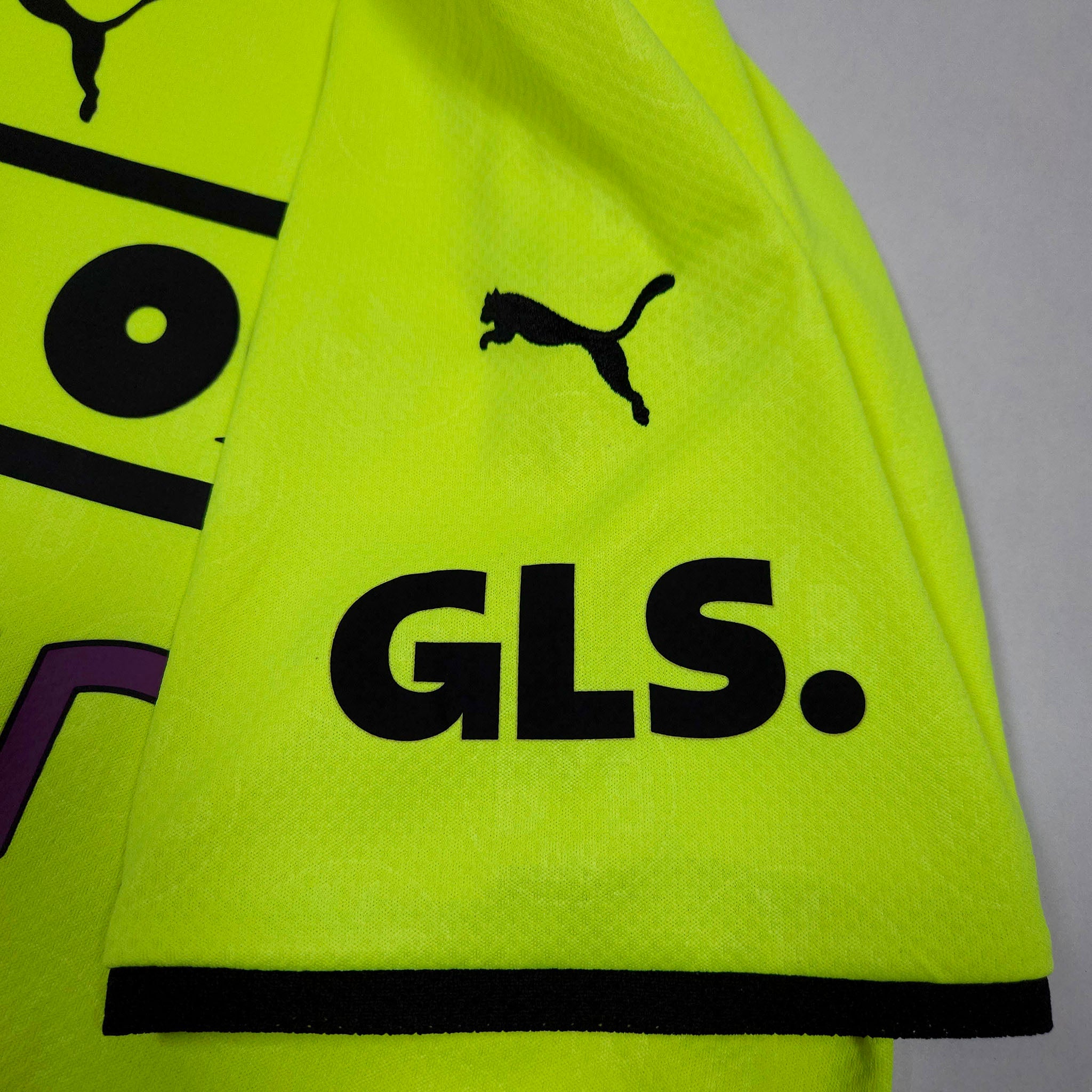 Borussia Dortmund Cup Shirt 2021-22 detailed view 4