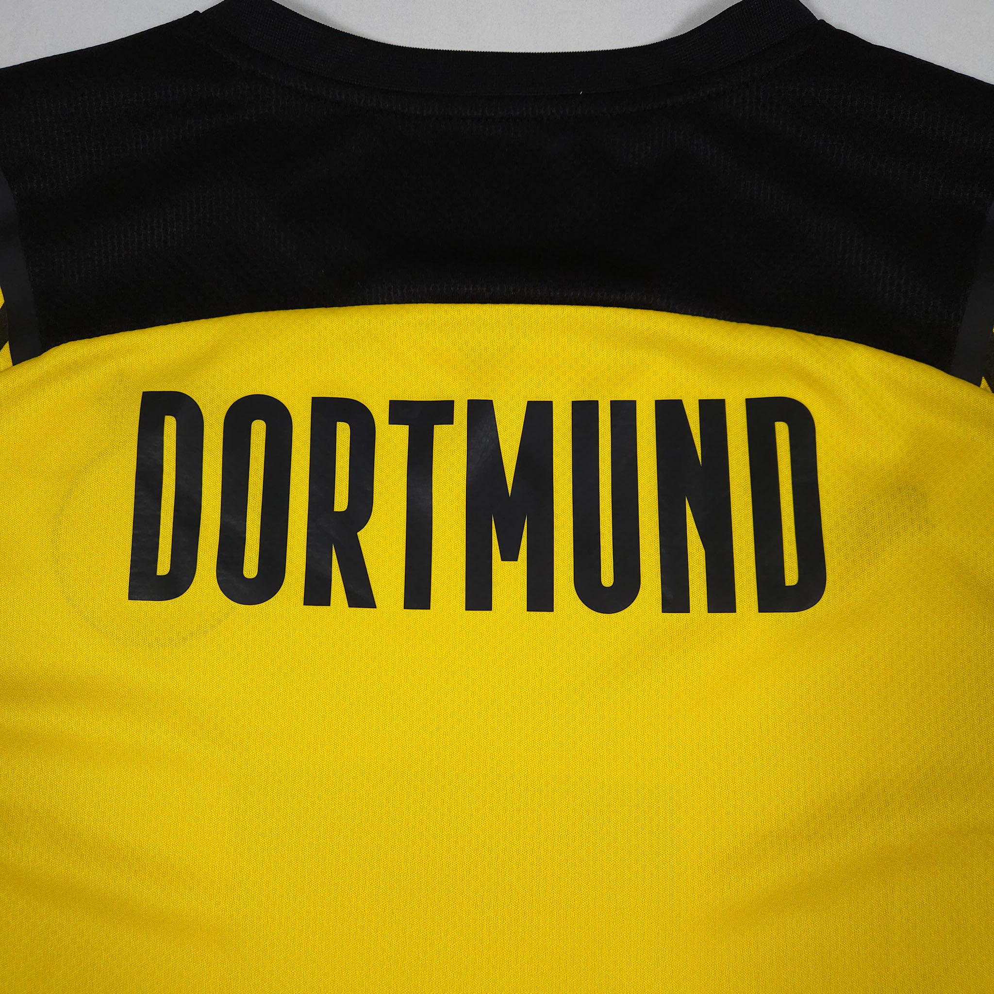 Borussia Dortmund Home Shirt 2021-22 detailed view 7