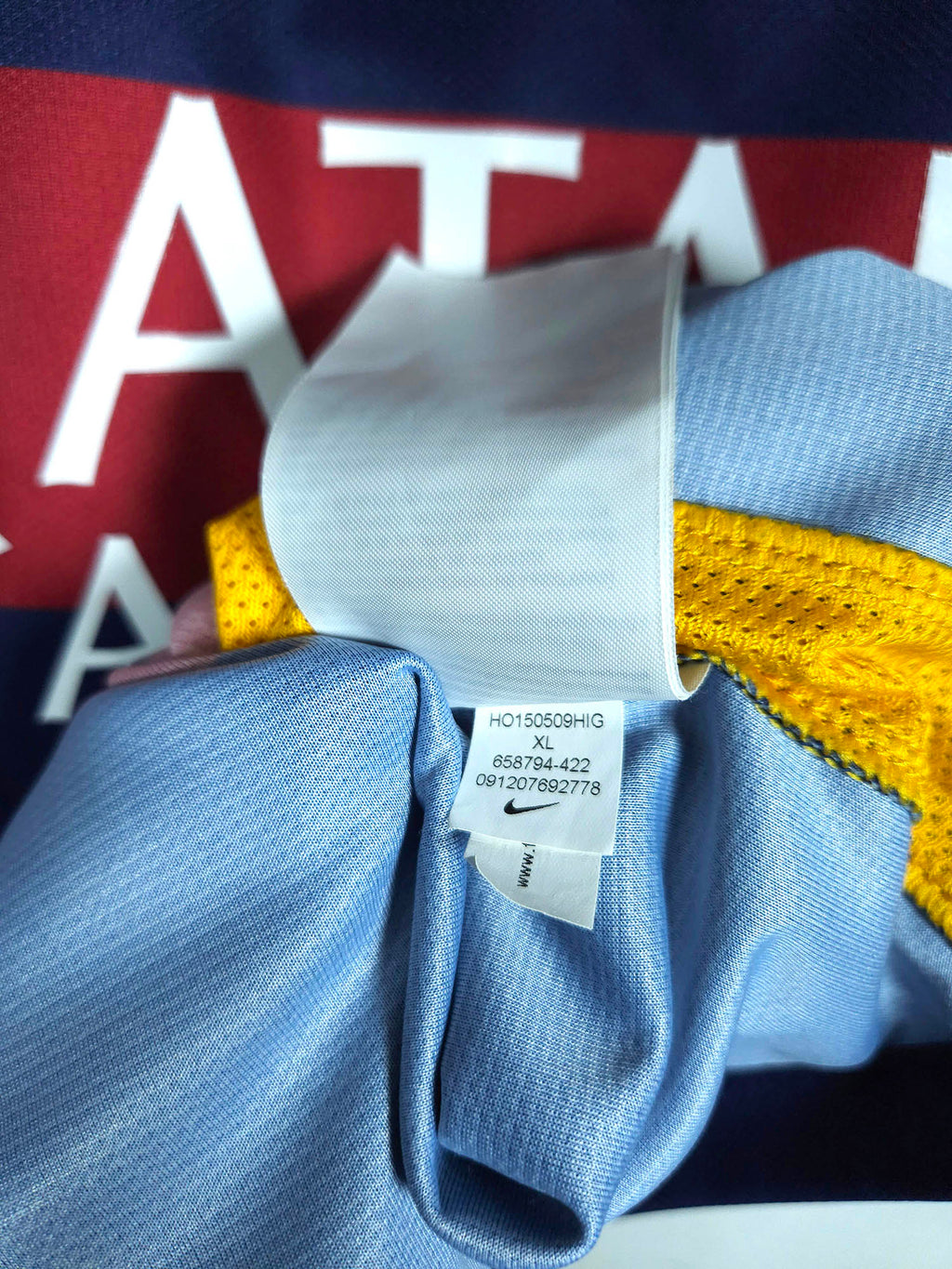 2015-16 Barcelona Home Shirt Messi #10