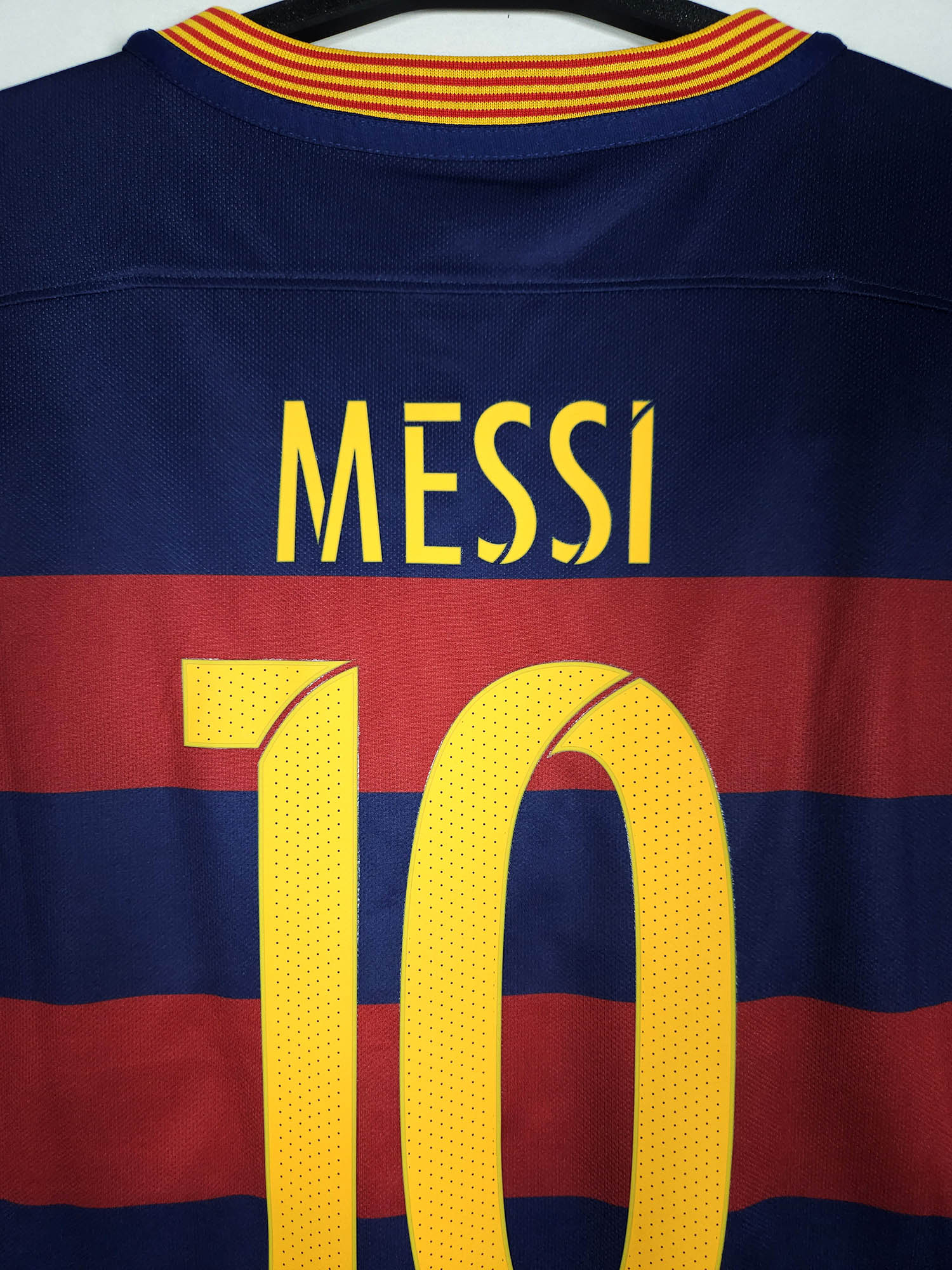 2015-16 Barcelona Home Shirt Messi #10