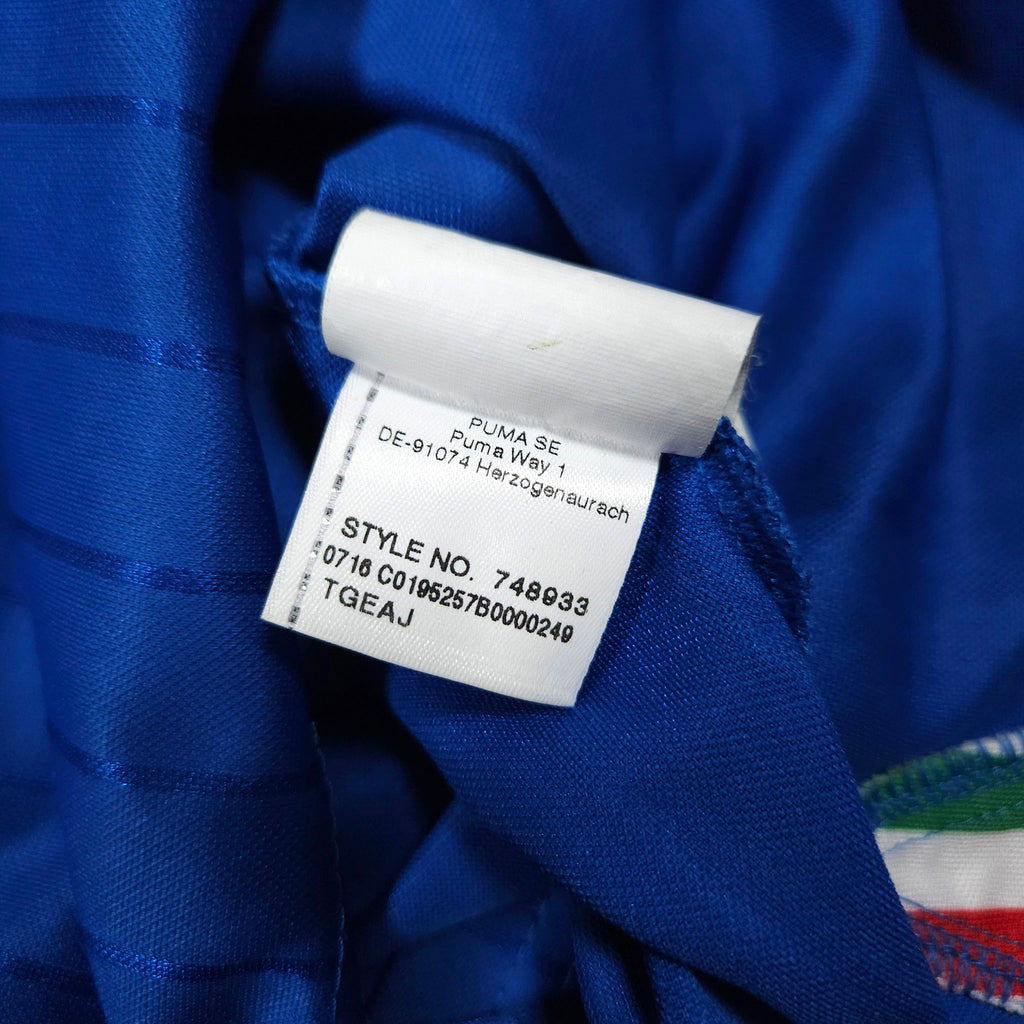 Italy Home Shirt 2016-17 detailed view 6