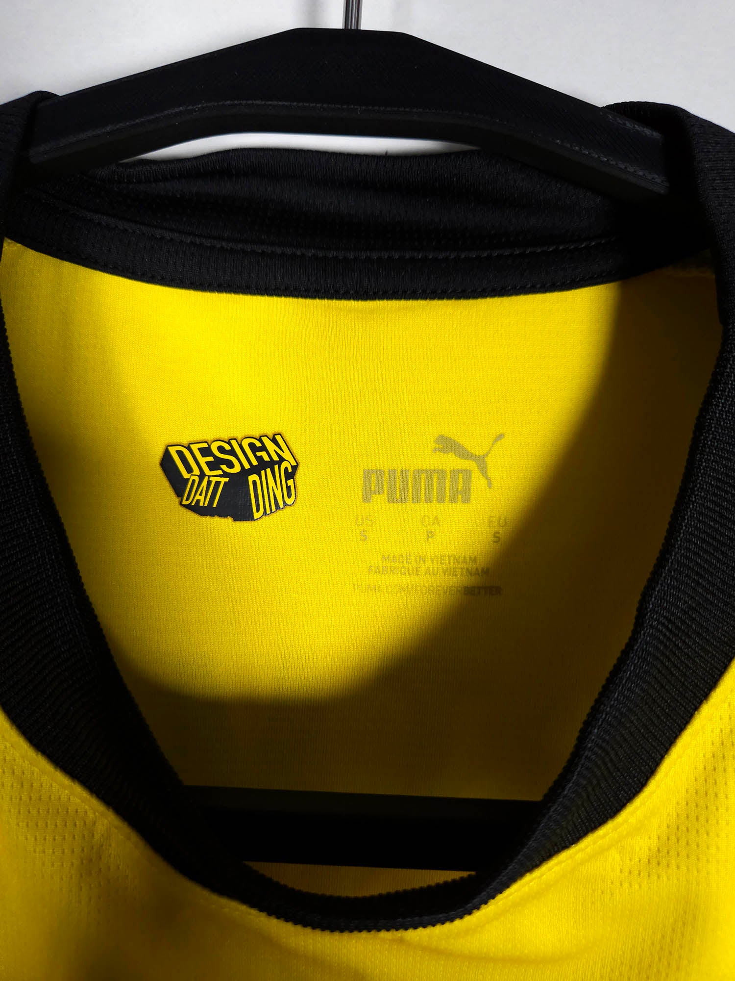 2023-24 Borussia Dortmund Home Shirt