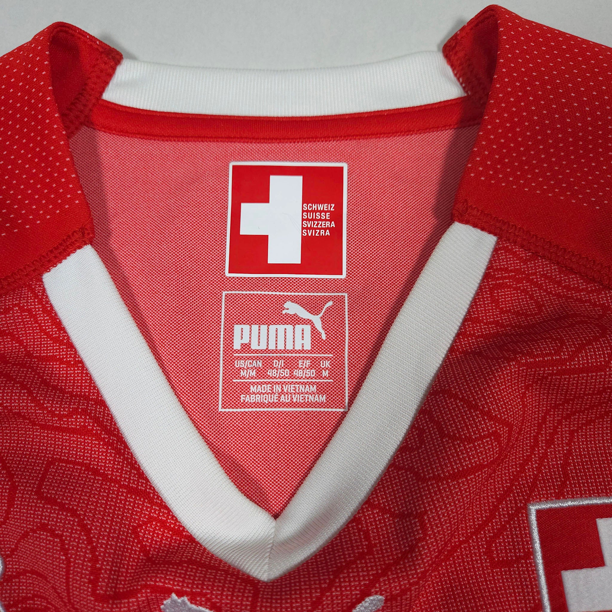 Switserland Home Shirt 2018-19 detailed view 8