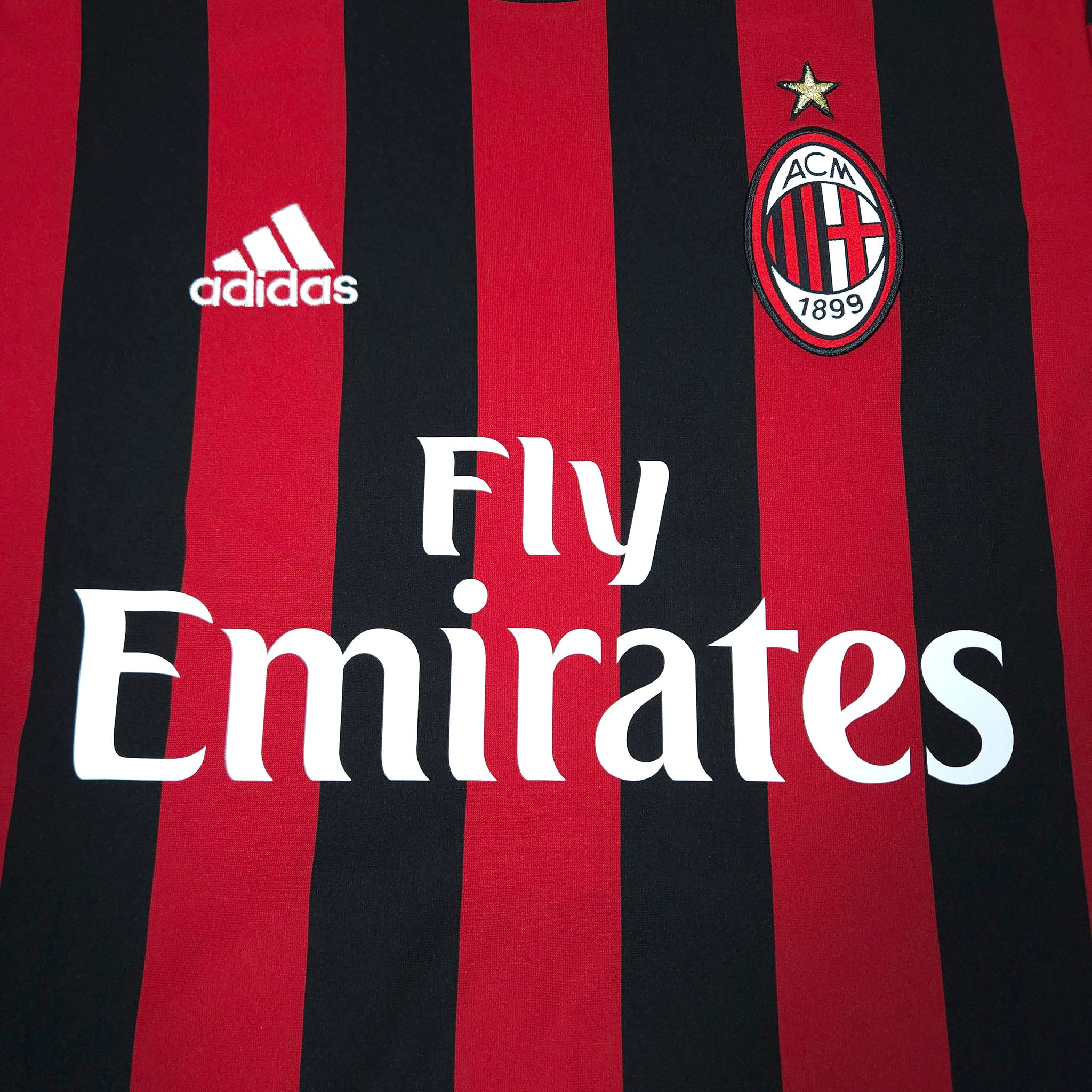 AC Milan Home Shirt 2017-18 detailed view 1
