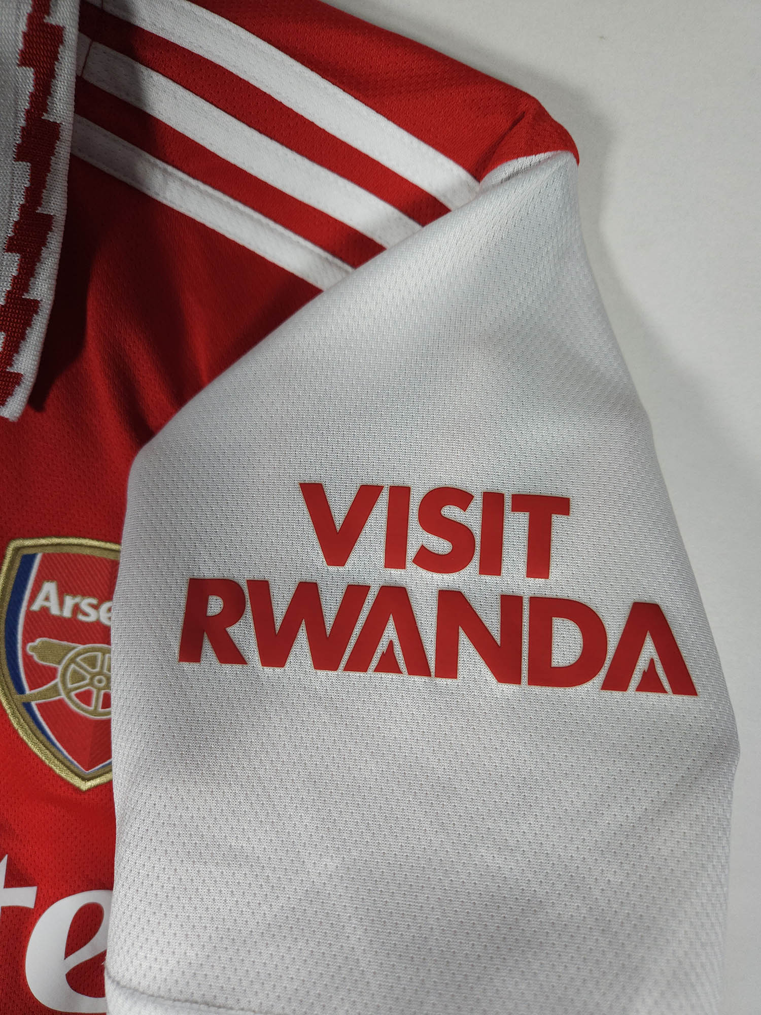 2022-23 Arsenal Home Shirt Bellerin #2