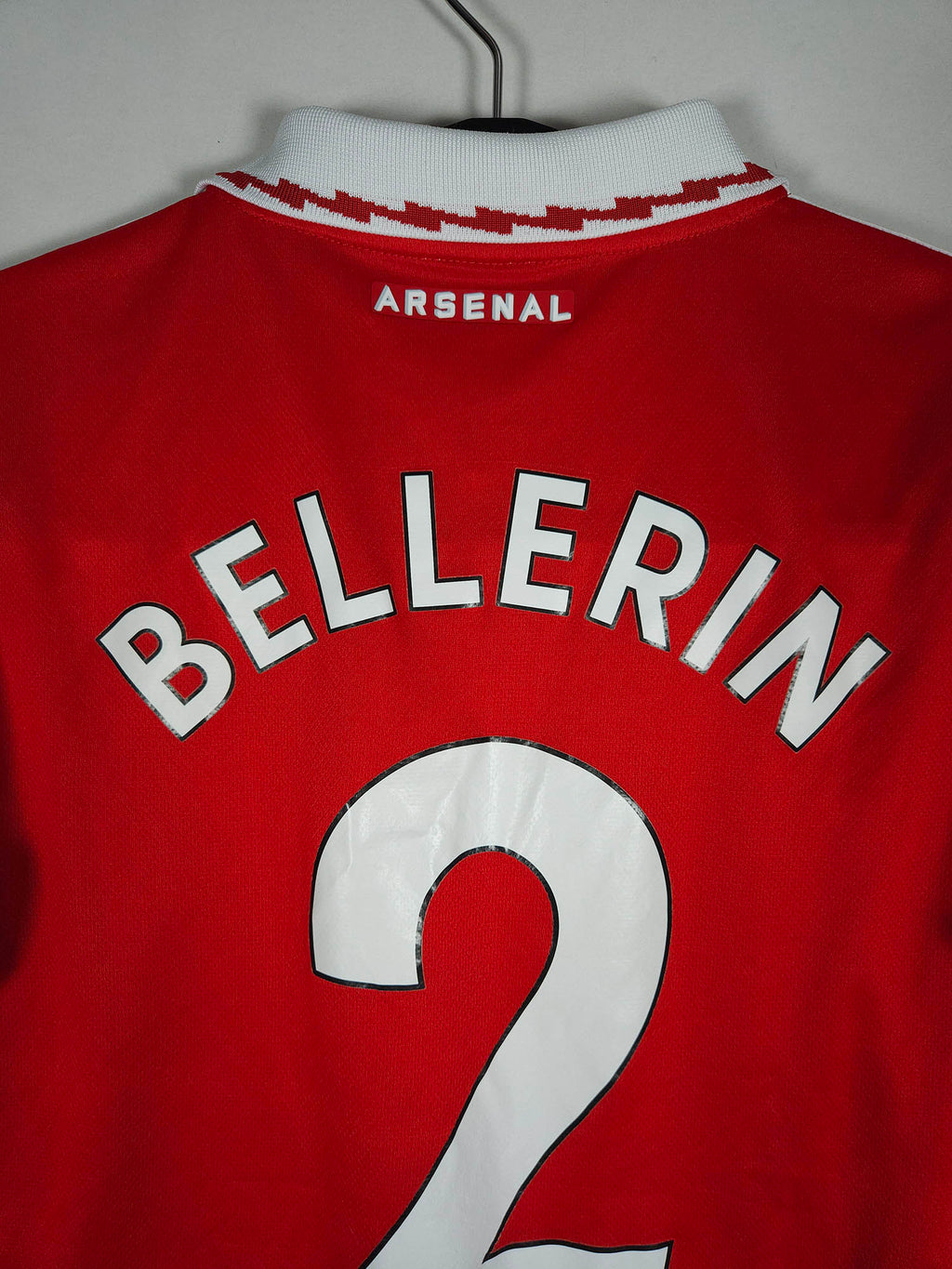 2022-23 Arsenal Home Shirt Bellerin #2