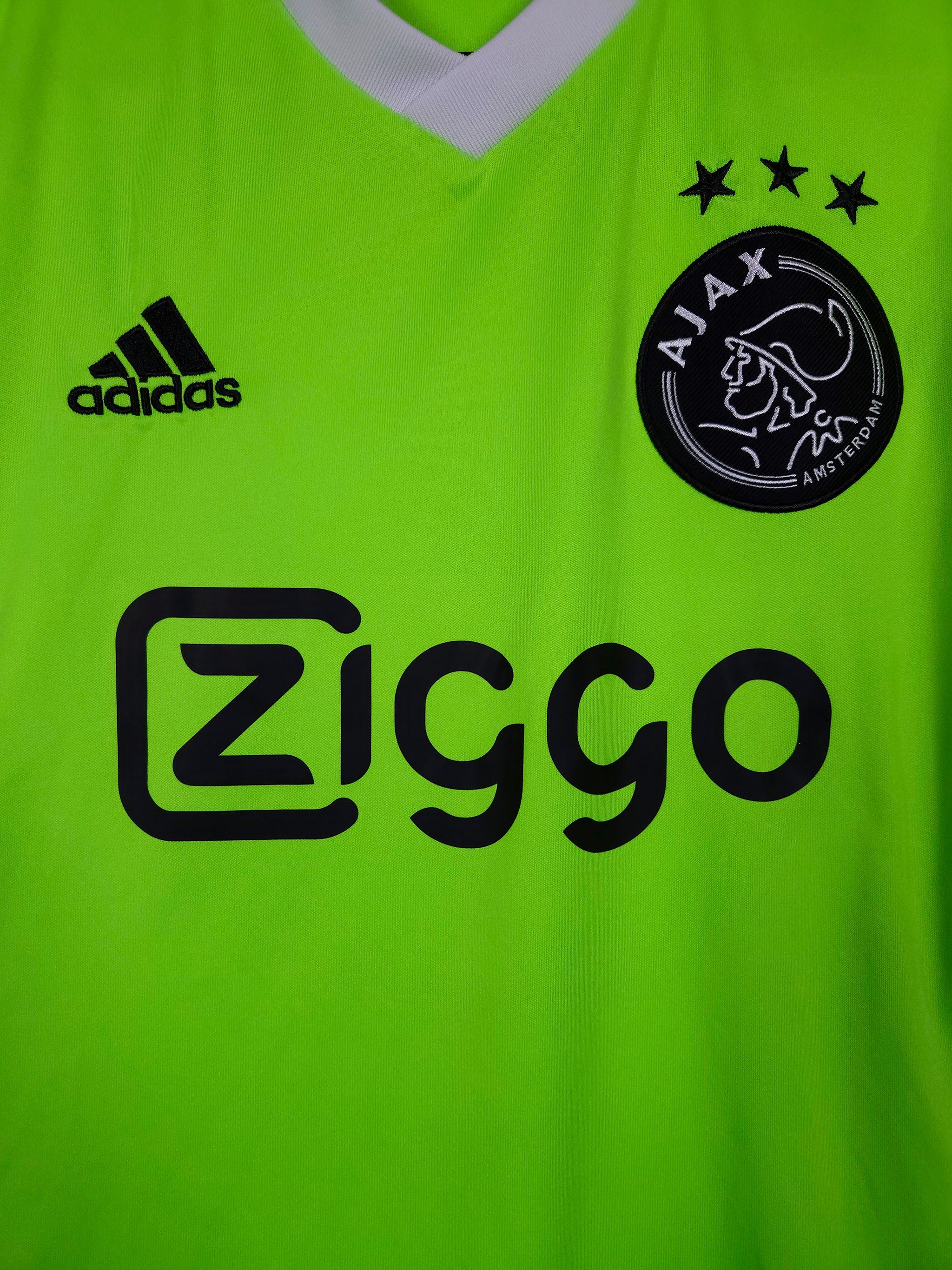 2015-16 Ajax Away Shirt