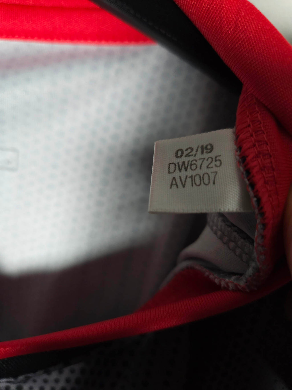 2019-20 Benfica Away Shirt