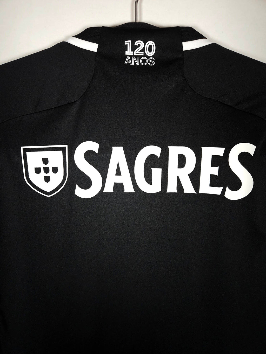 2023-24 Benfica Away Shirt