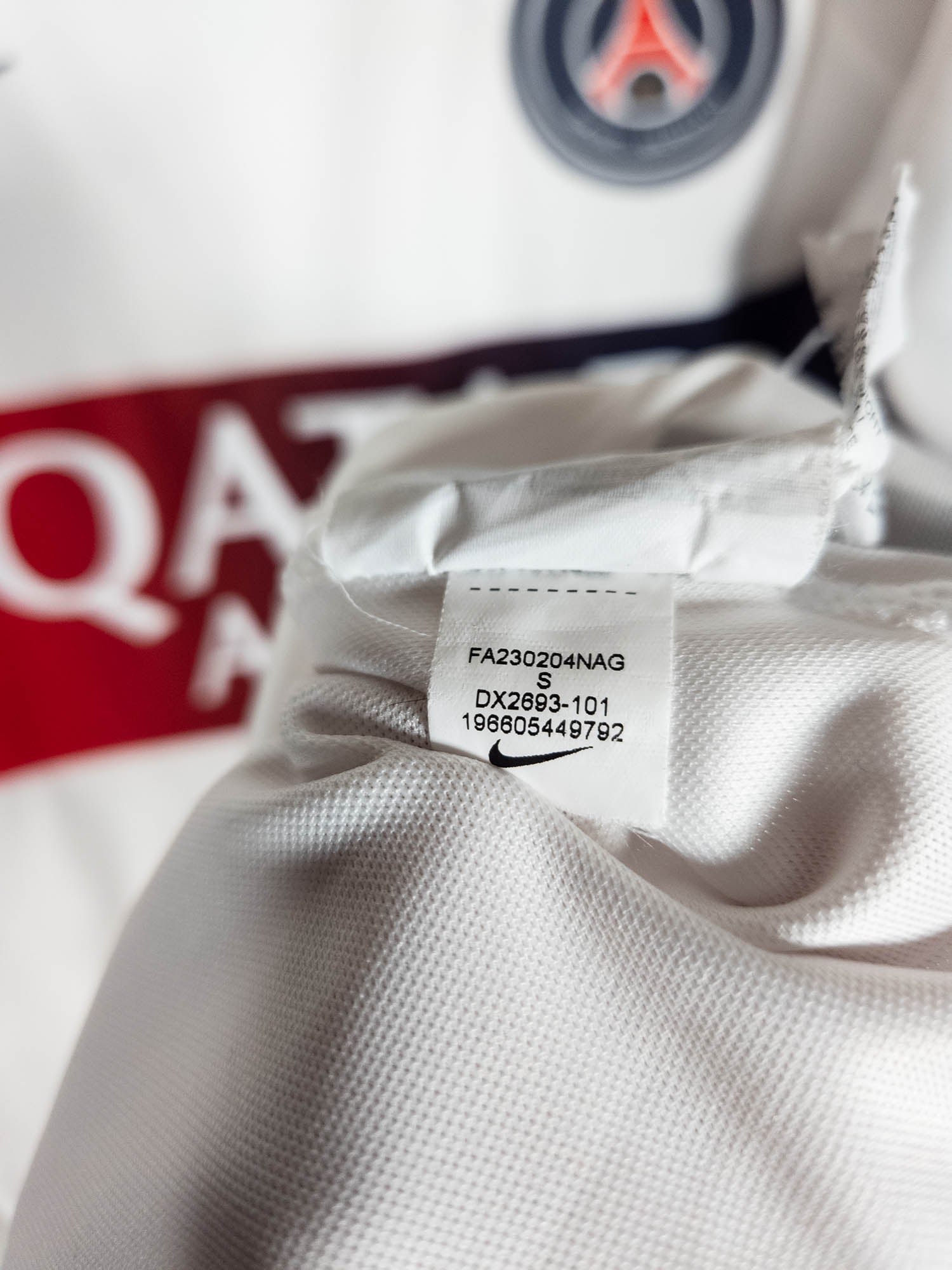 2023-24 Paris Saint-Germain Away Shirt